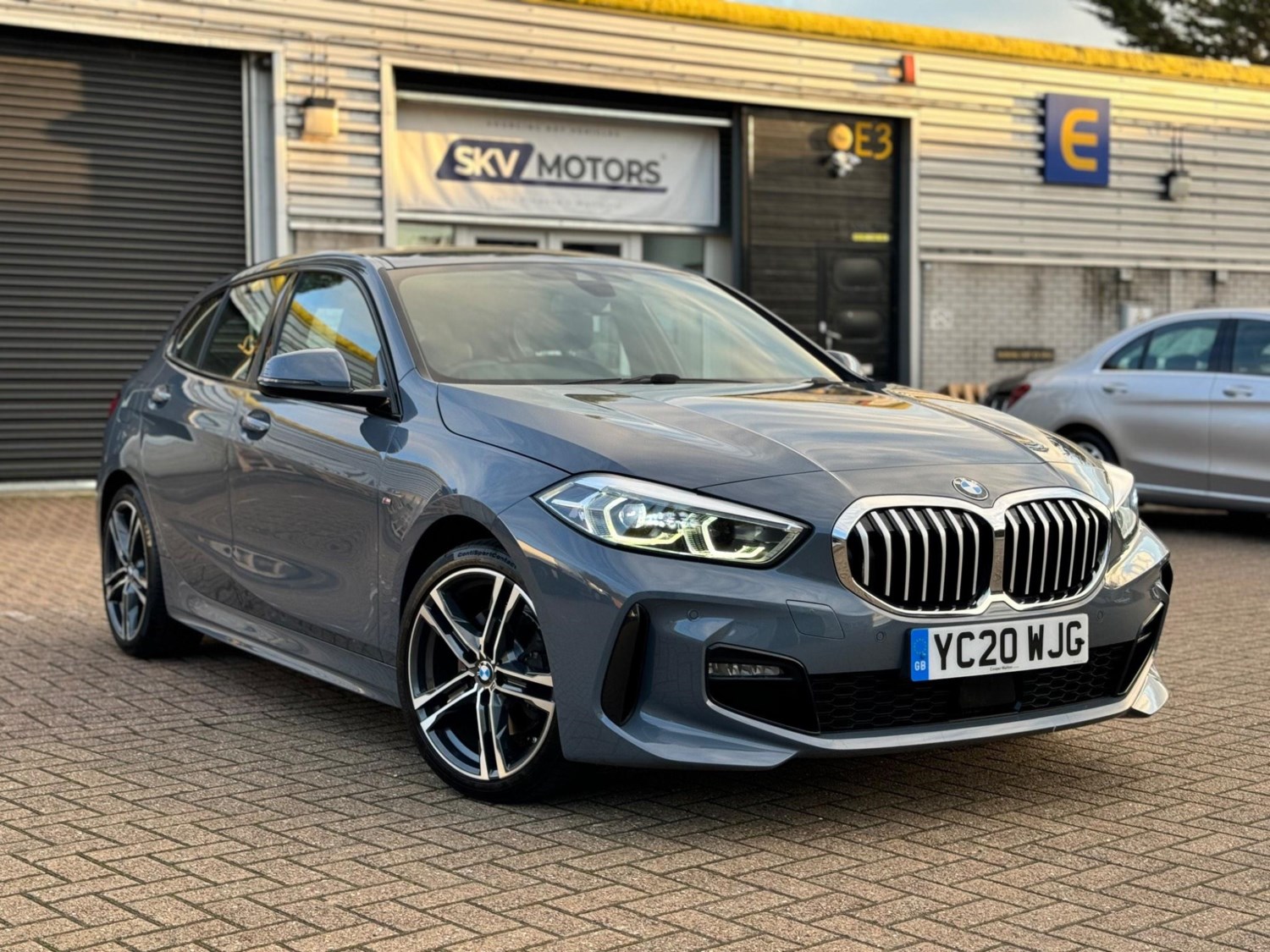 BMW 1 Series Listing Image