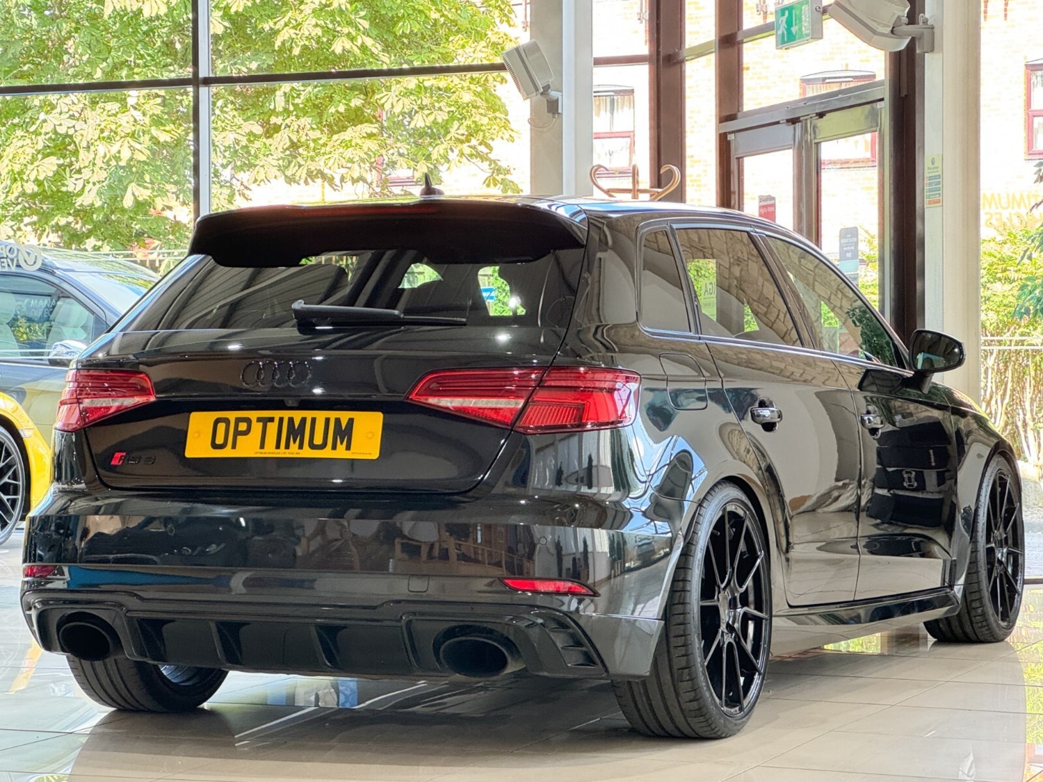 Audi RS3 Listing Image