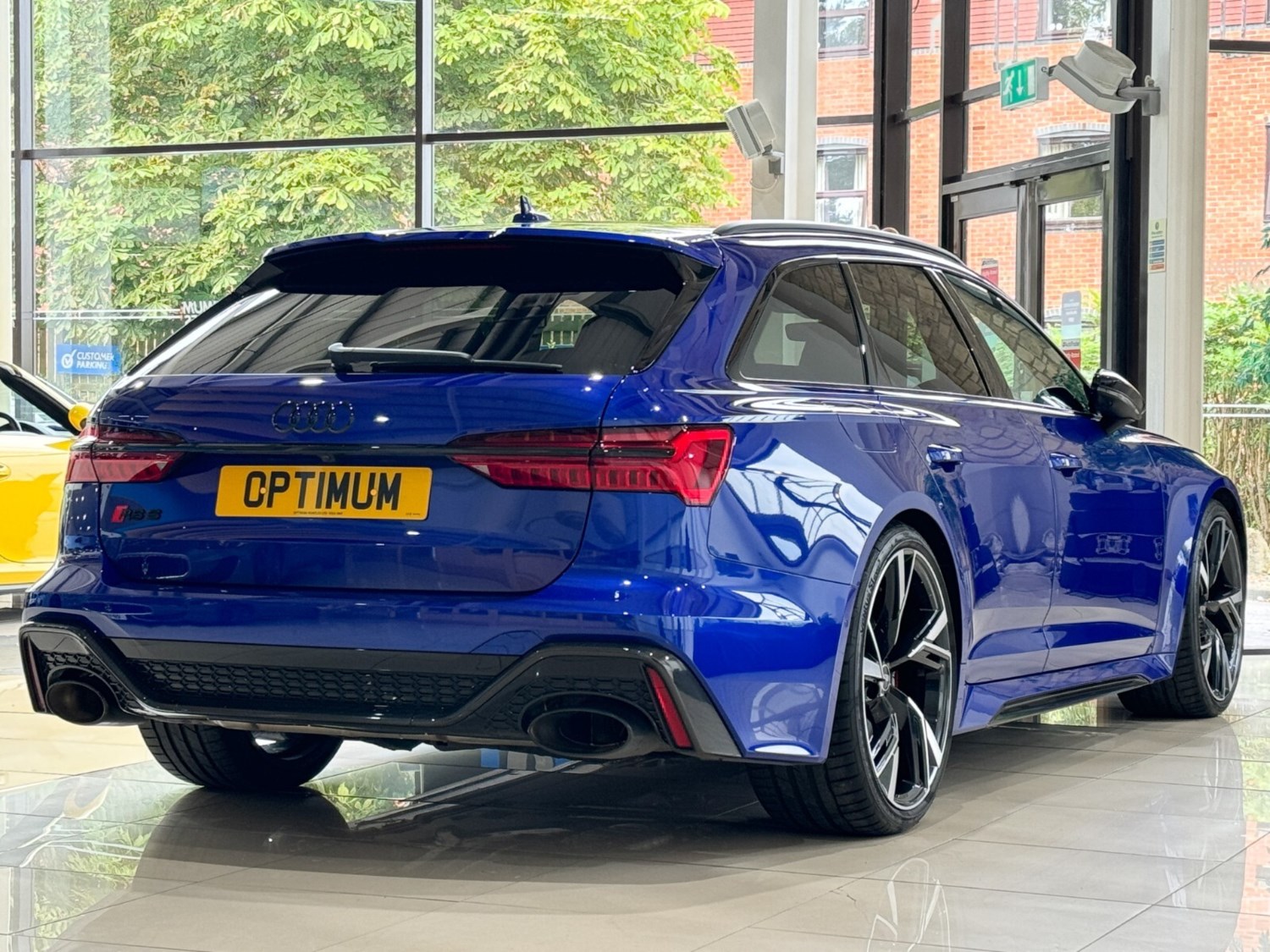 Audi RS6 Listing Image