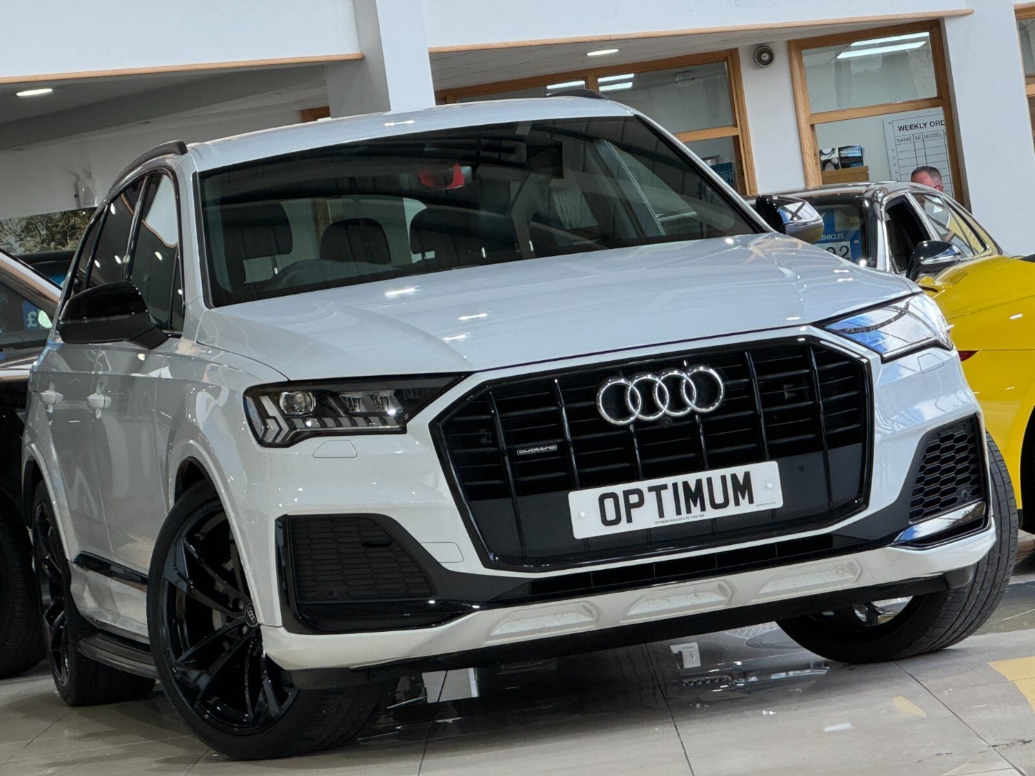 Audi Q7 Listing Image