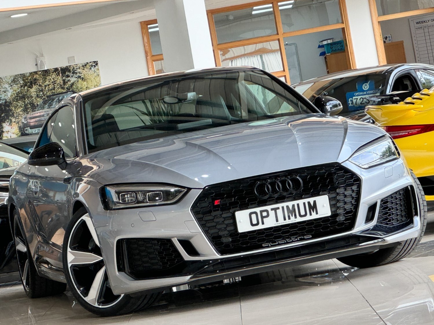 Audi RS5 Listing Image