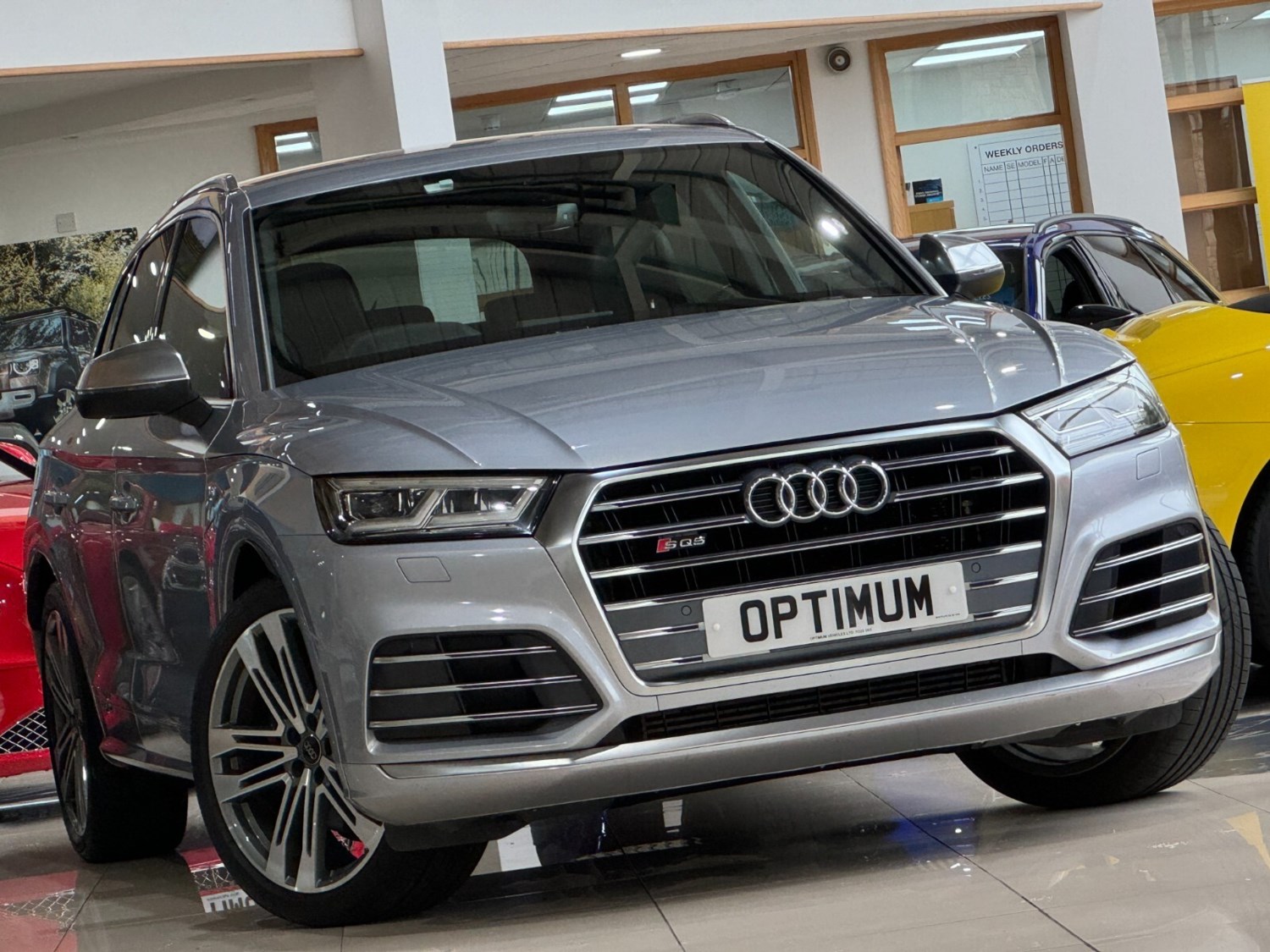 Audi Q5 Listing Image