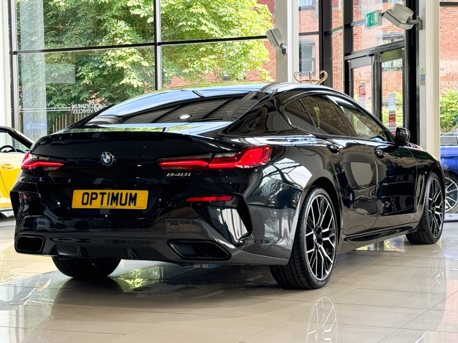 BMW 8 Series Listing Image