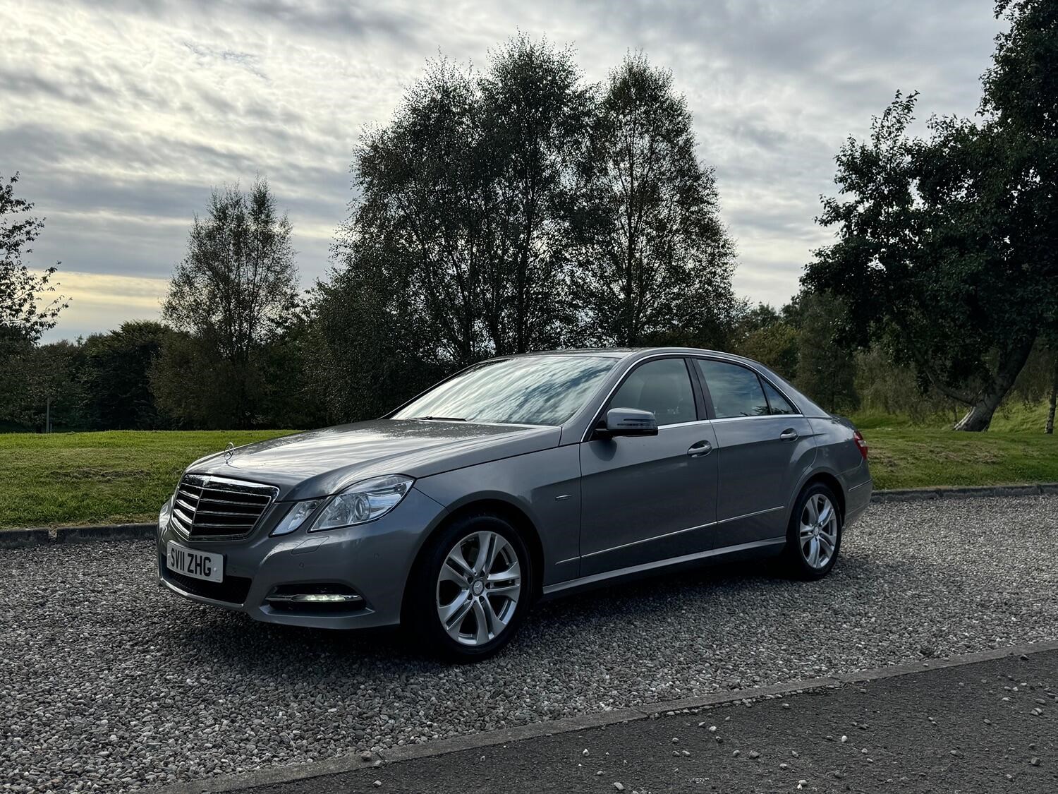 Mercedes-Benz E-Class Listing Image