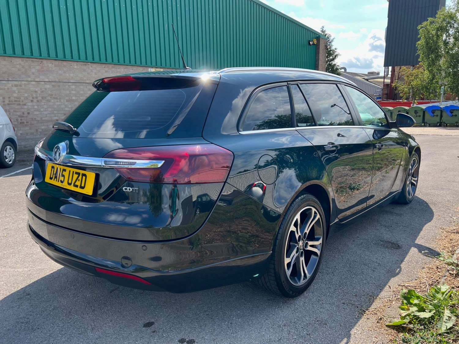 Vauxhall Insignia Listing Image