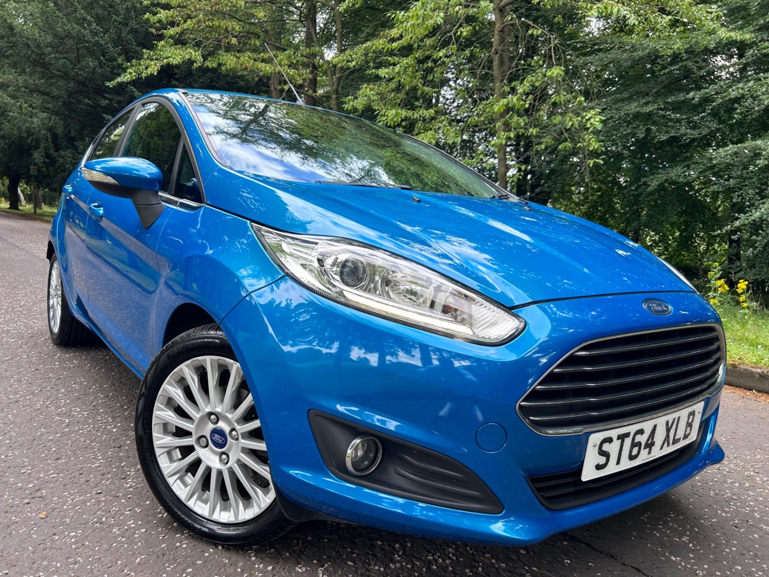 Ford Fiesta Listing Image