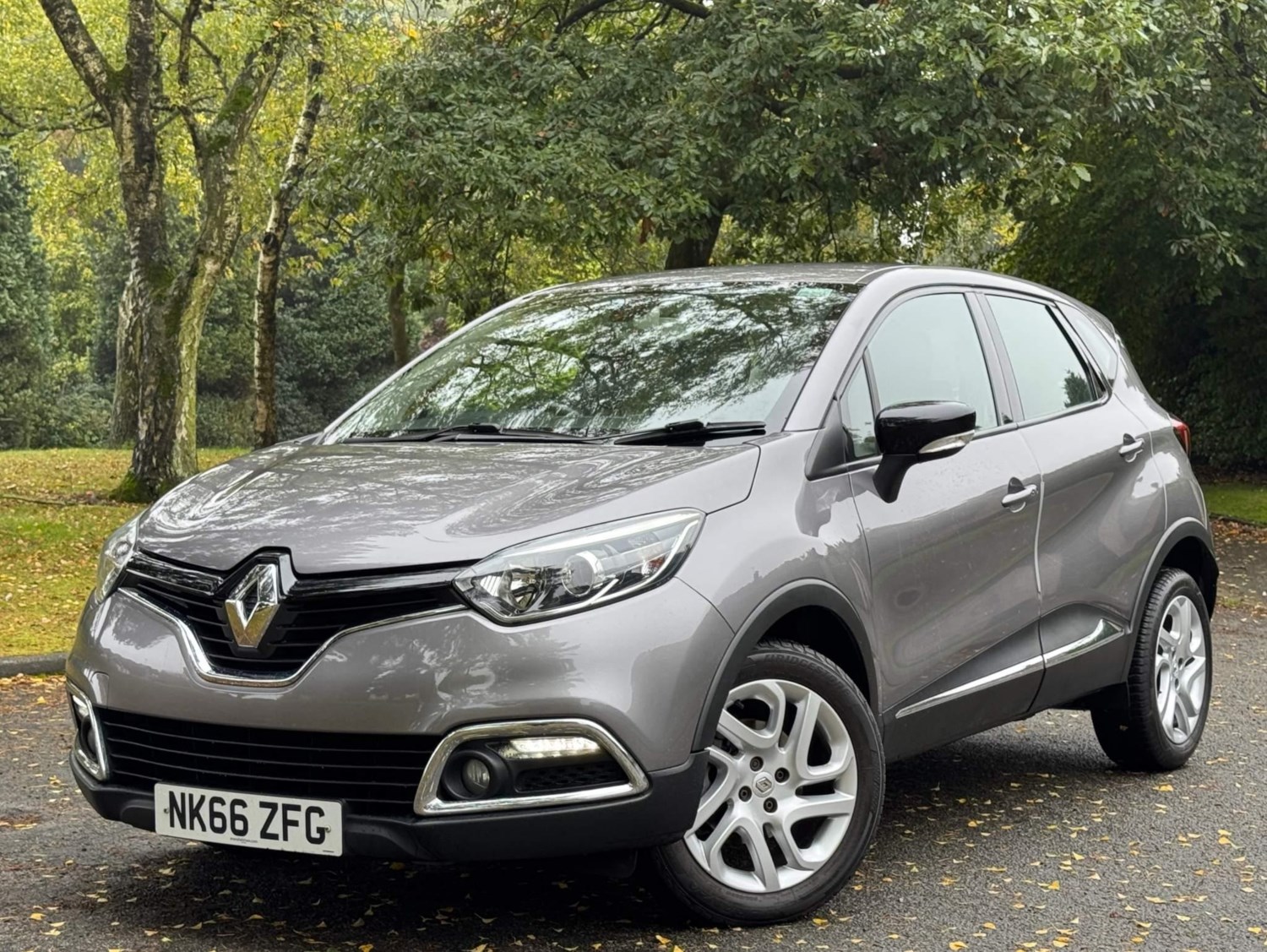 Renault Captur Listing Image