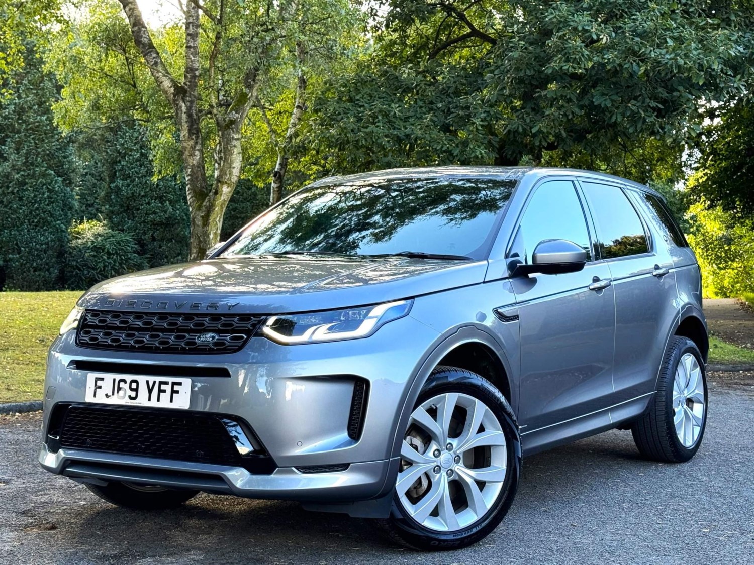 Land Rover Discovery Sport Listing Image