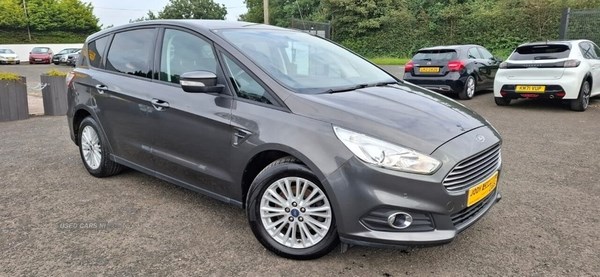 Ford S-Max Listing Image