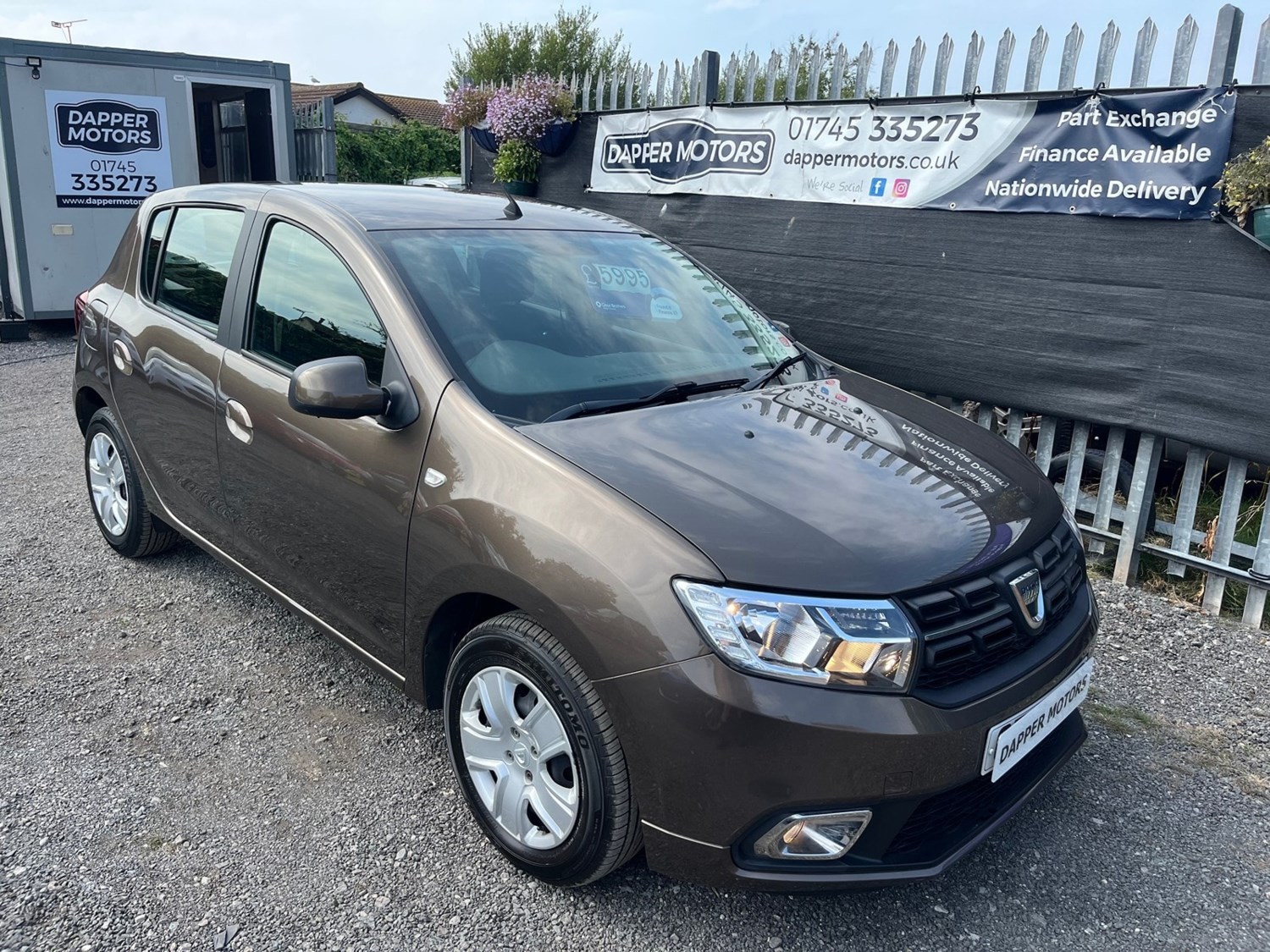 Dacia Sandero Listing Image