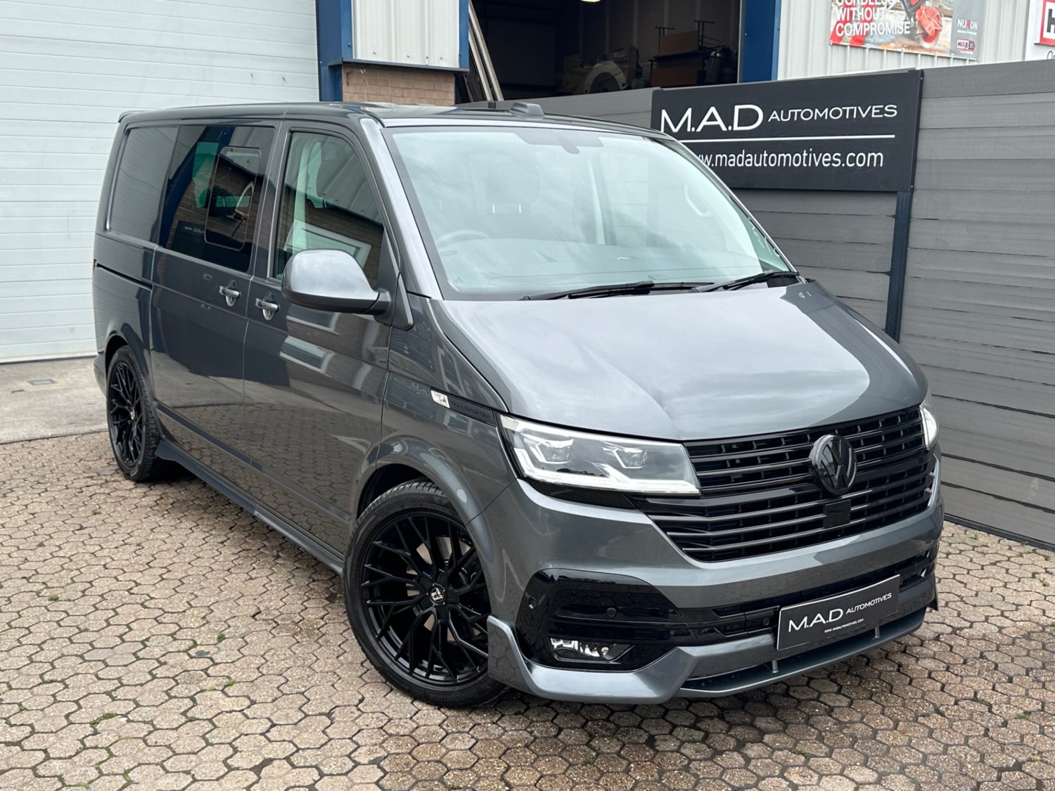 Volkswagen Transporter Listing Image