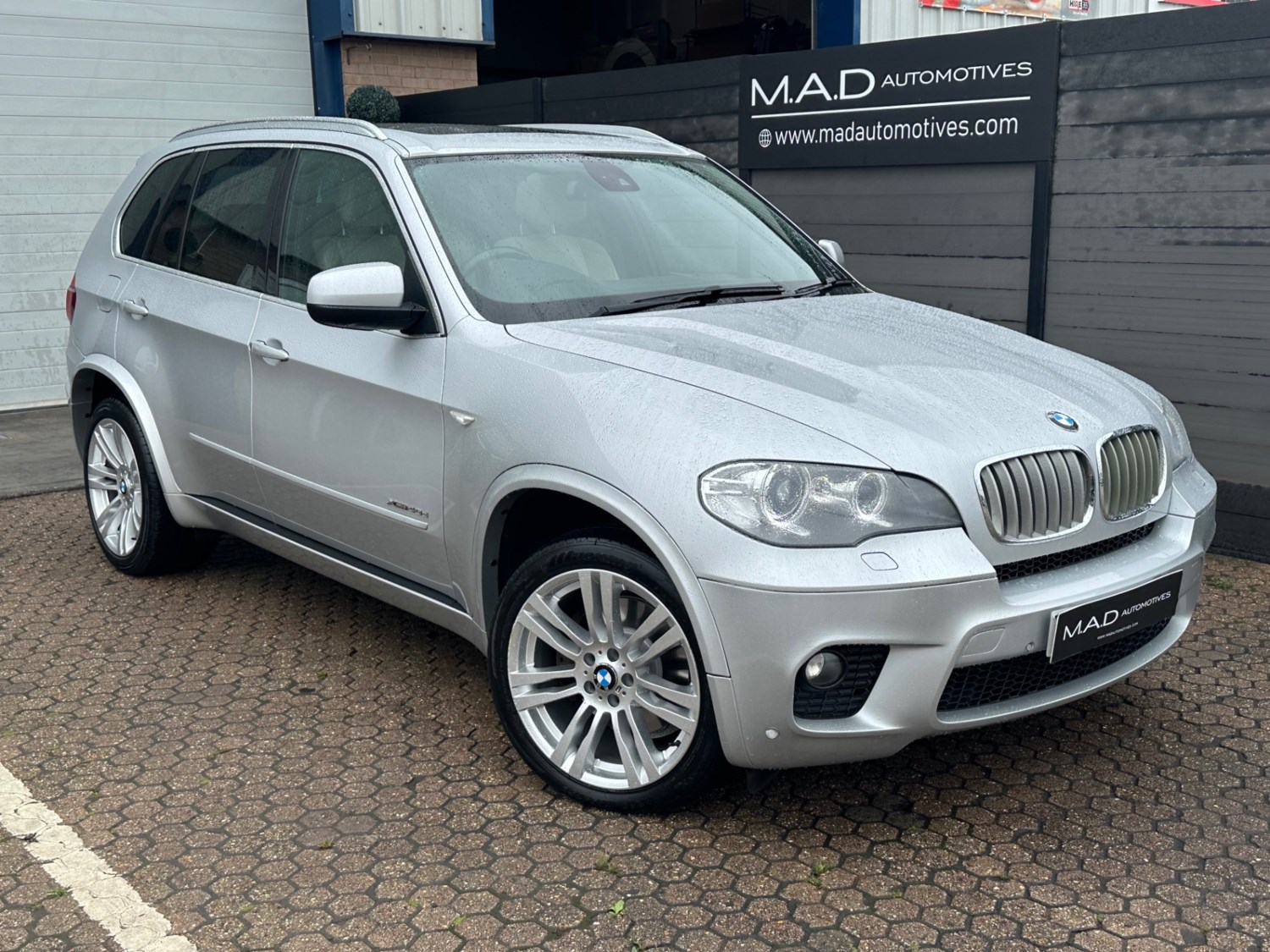 BMW X5 Listing Image