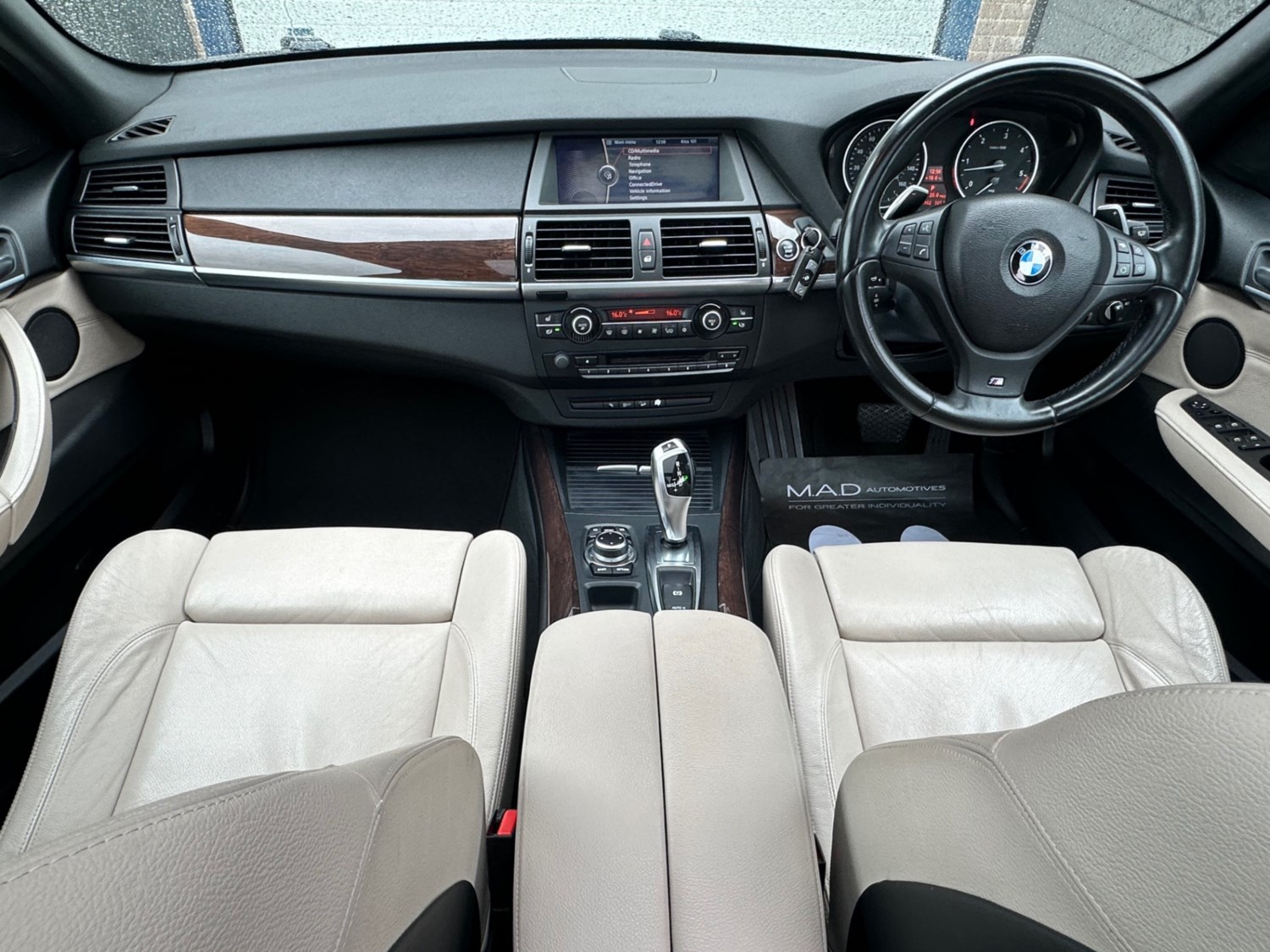 BMW X5 Listing Image