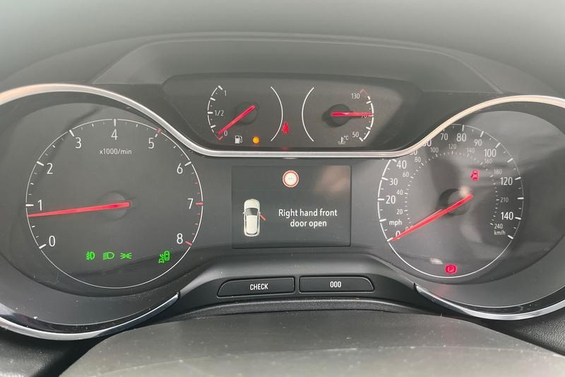 Vauxhall Grandland X Listing Image