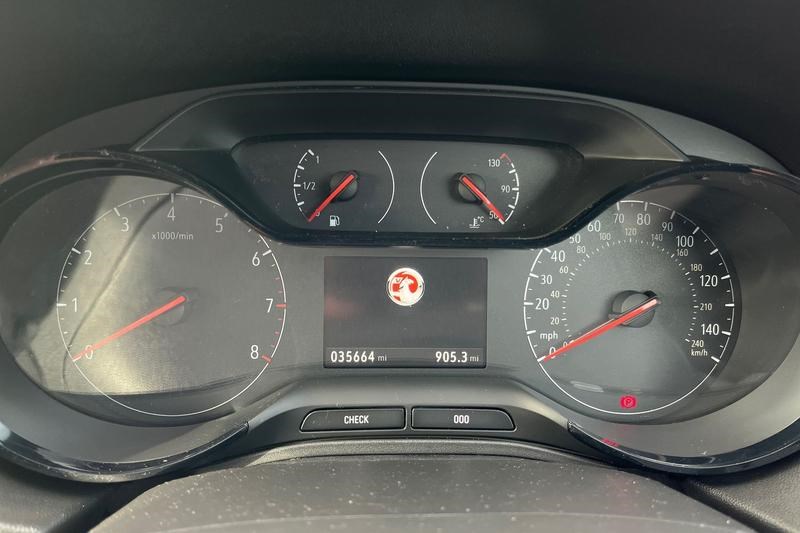 Vauxhall Grandland X Listing Image