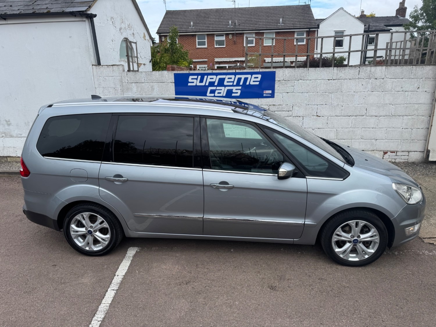 Ford Galaxy Listing Image