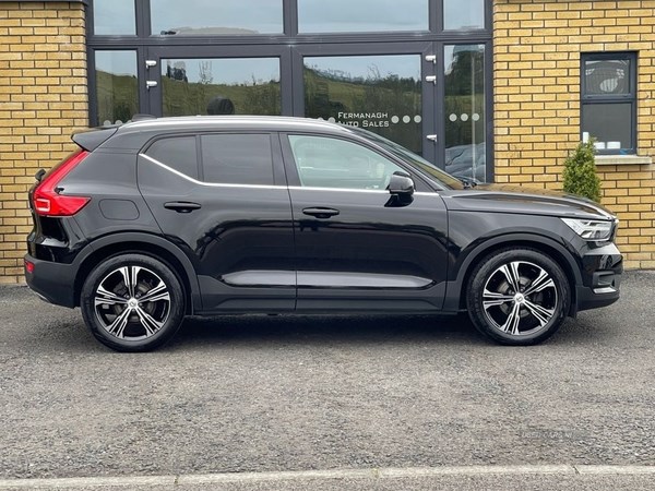 Volvo XC40 Listing Image