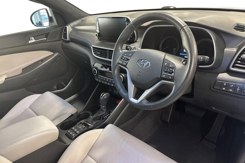 Hyundai TUCSON Listing Image