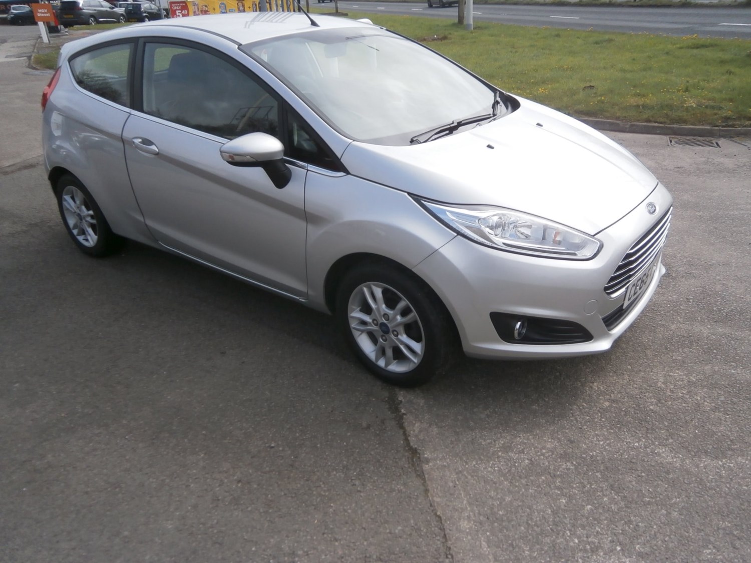 Ford Fiesta Listing Image