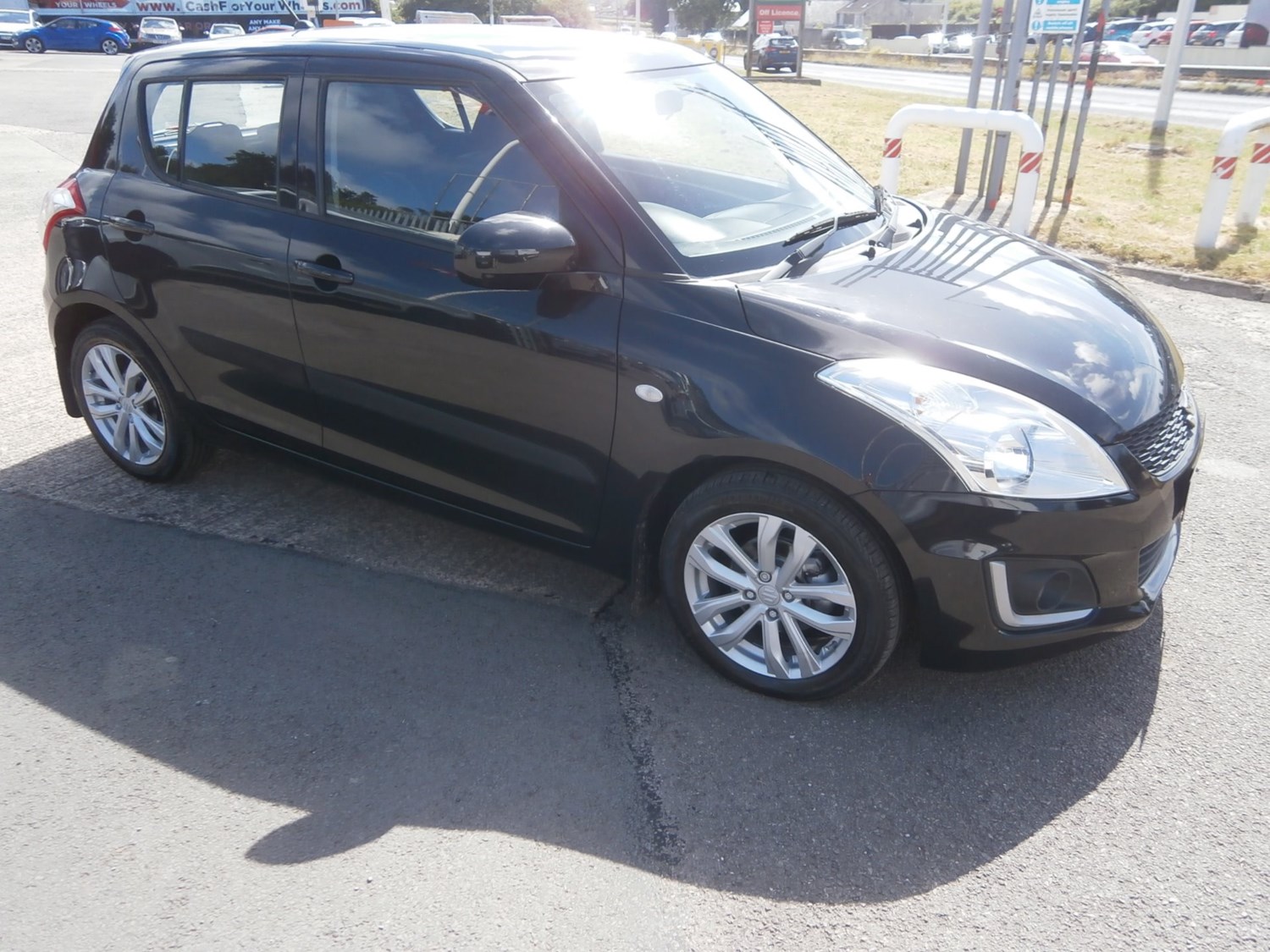 Suzuki Swift Listing Image