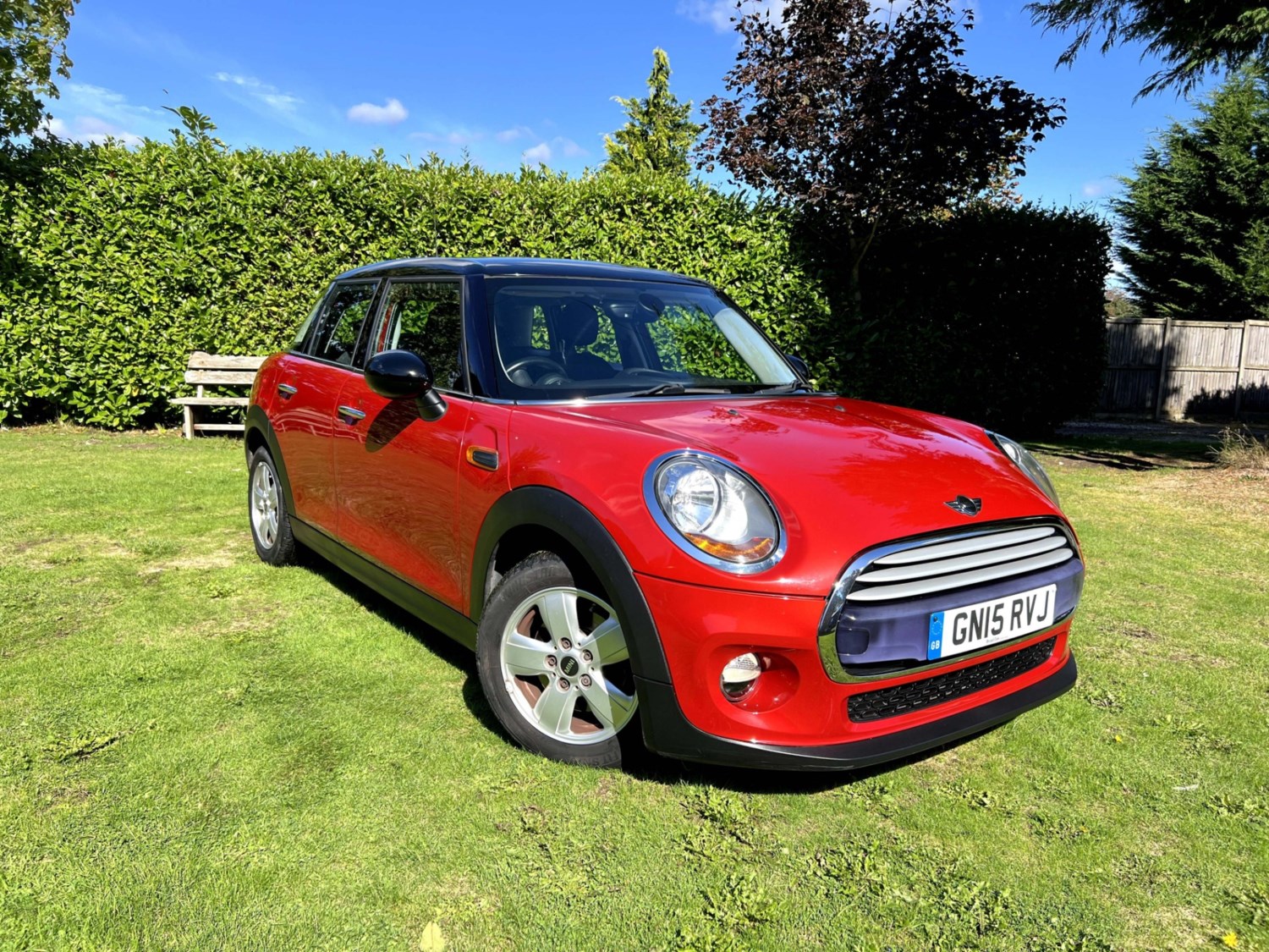 MINI Hatch Listing Image