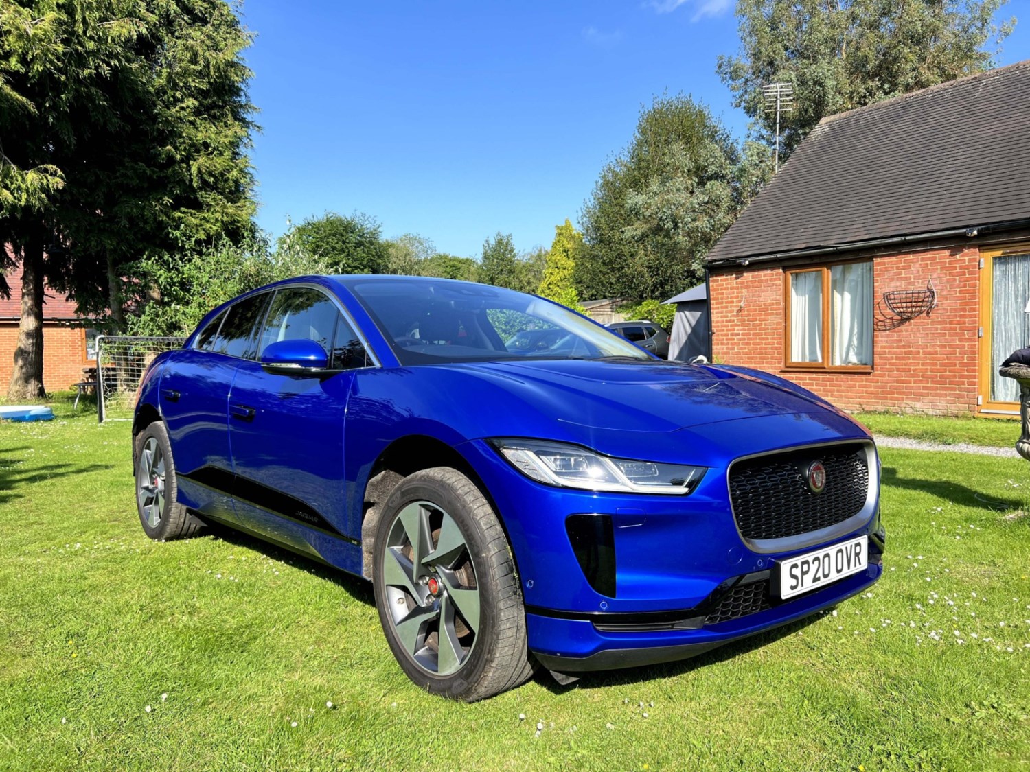 Jaguar I-PACE Listing Image