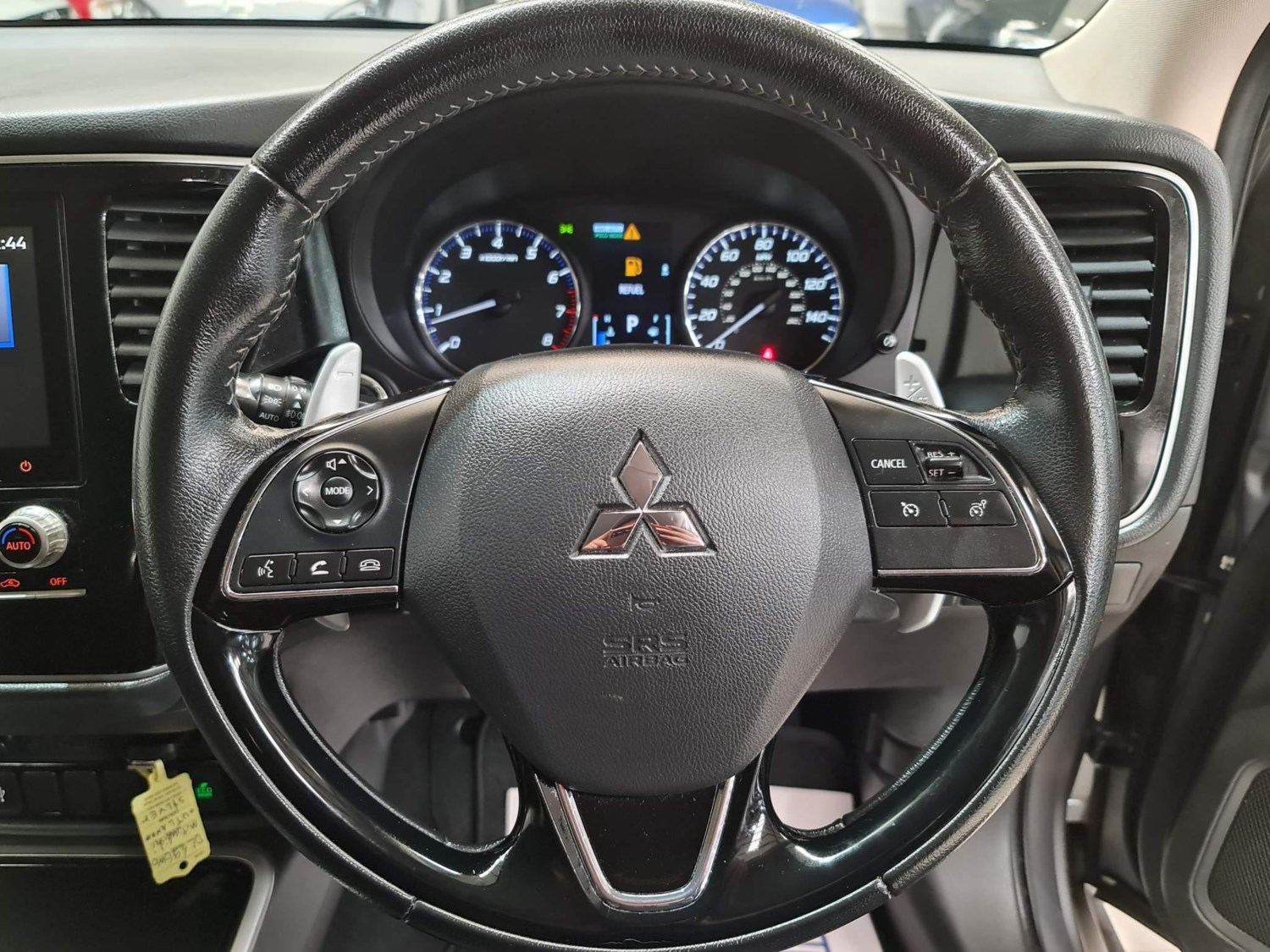 Mitsubishi Outlander Listing Image