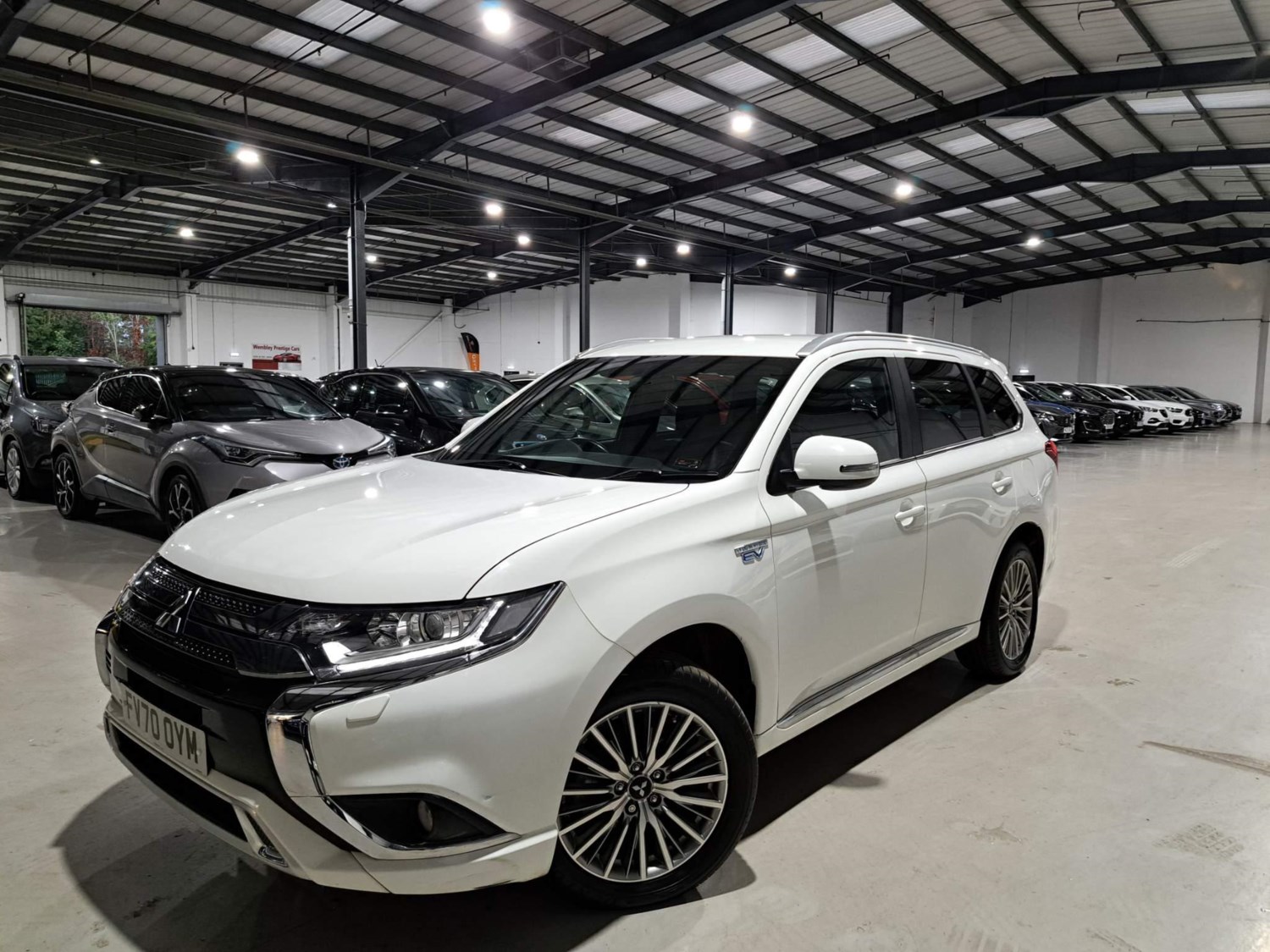 Mitsubishi Outlander Listing Image