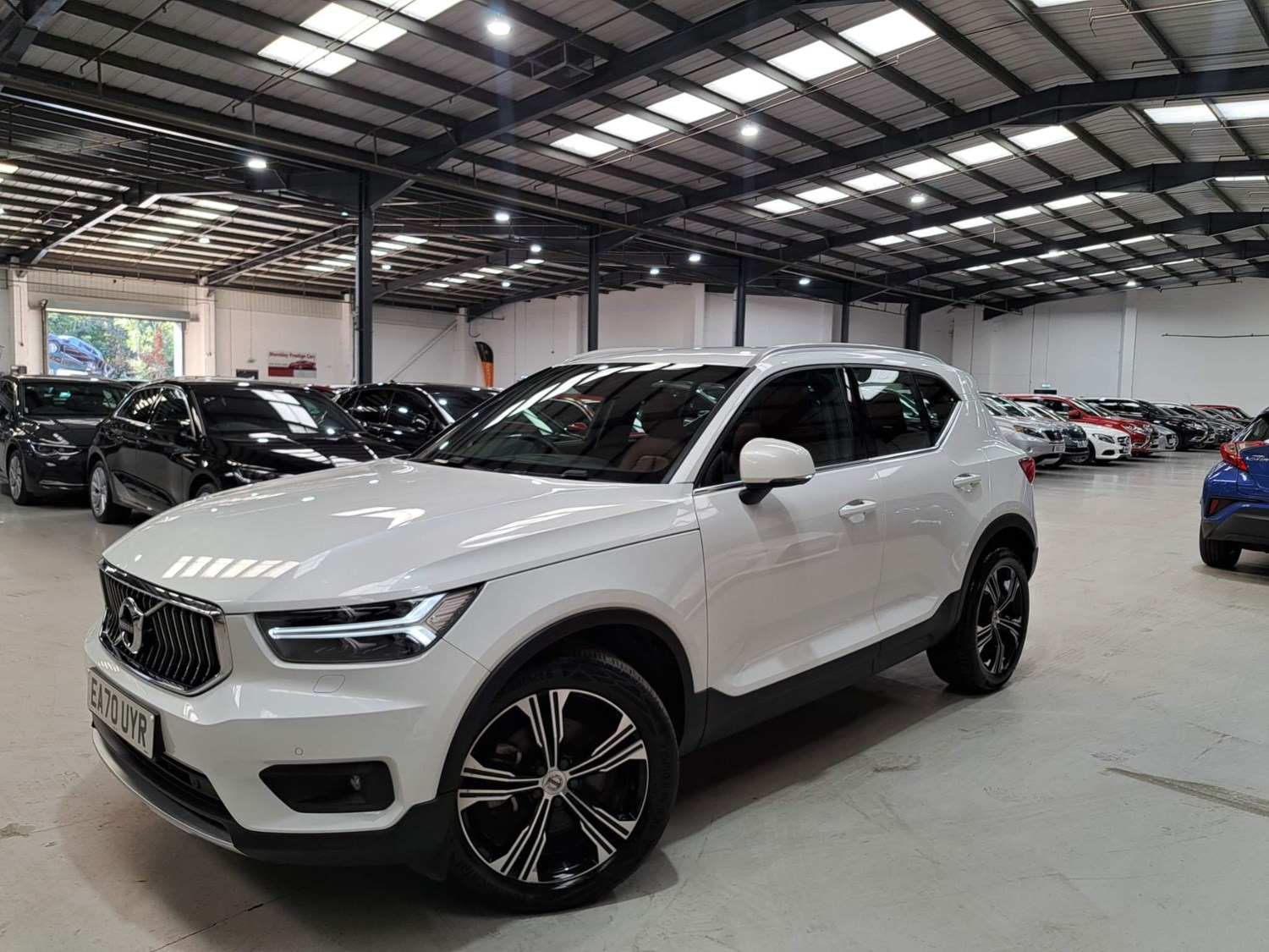 Volvo XC40 Listing Image