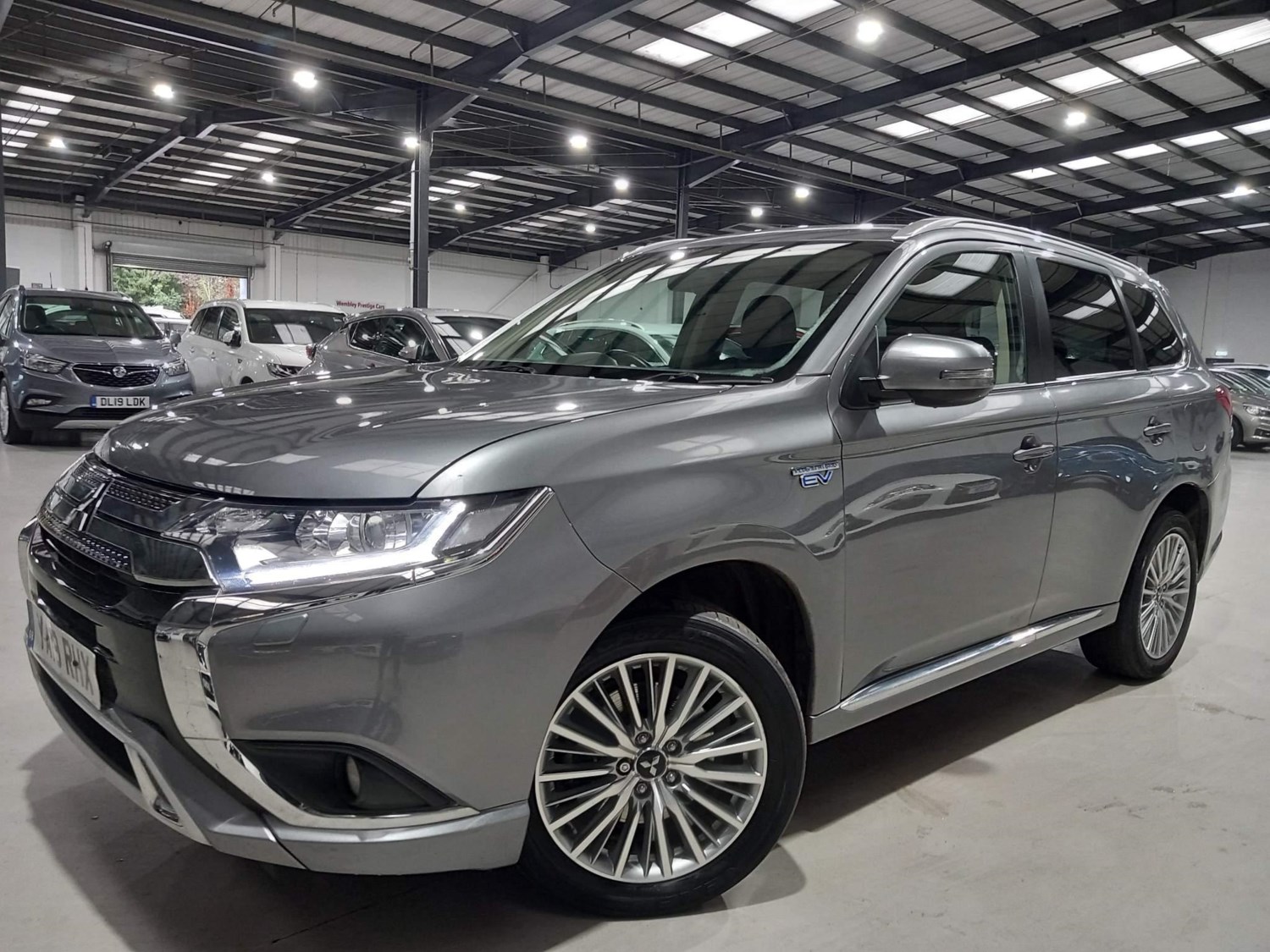 Mitsubishi Outlander Listing Image