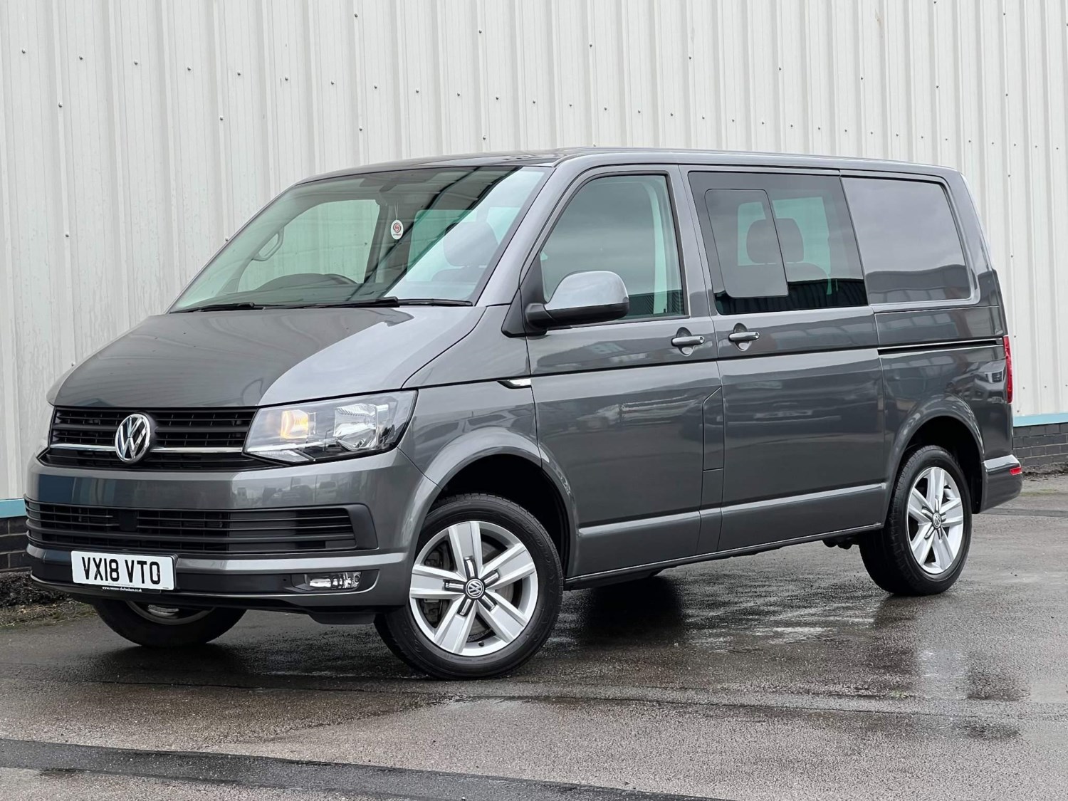 Volkswagen Transporter Listing Image