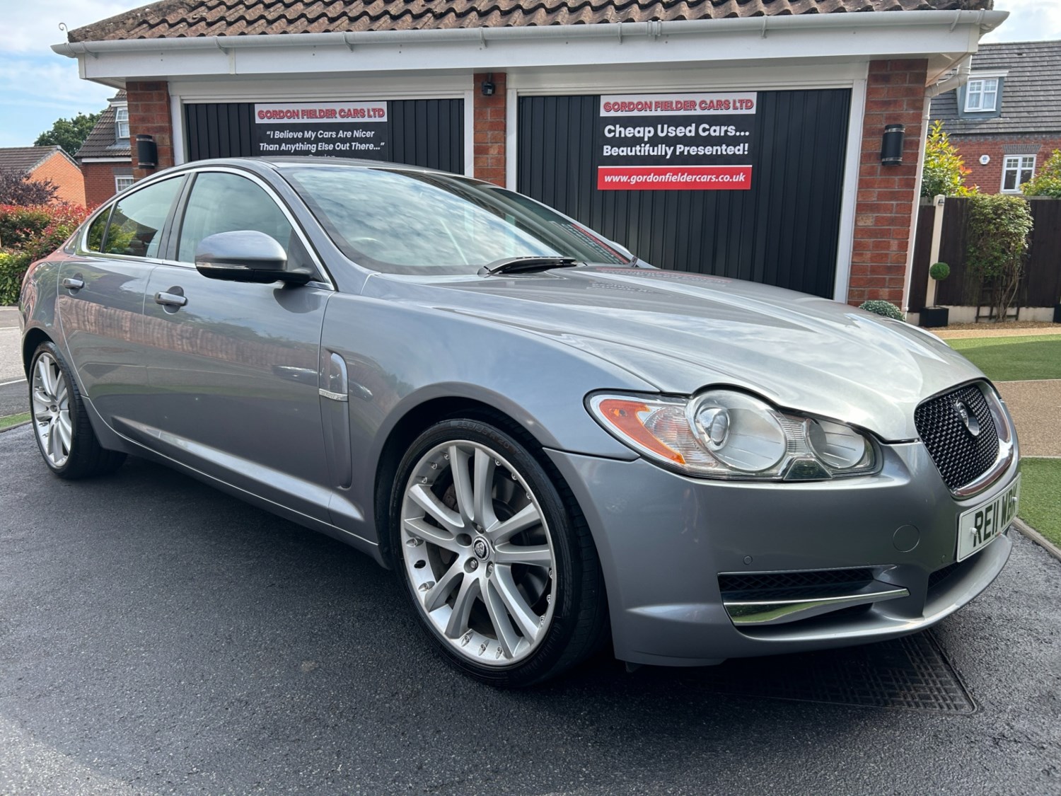 Jaguar XF Listing Image