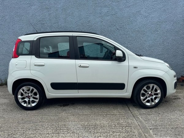 Fiat Panda Listing Image