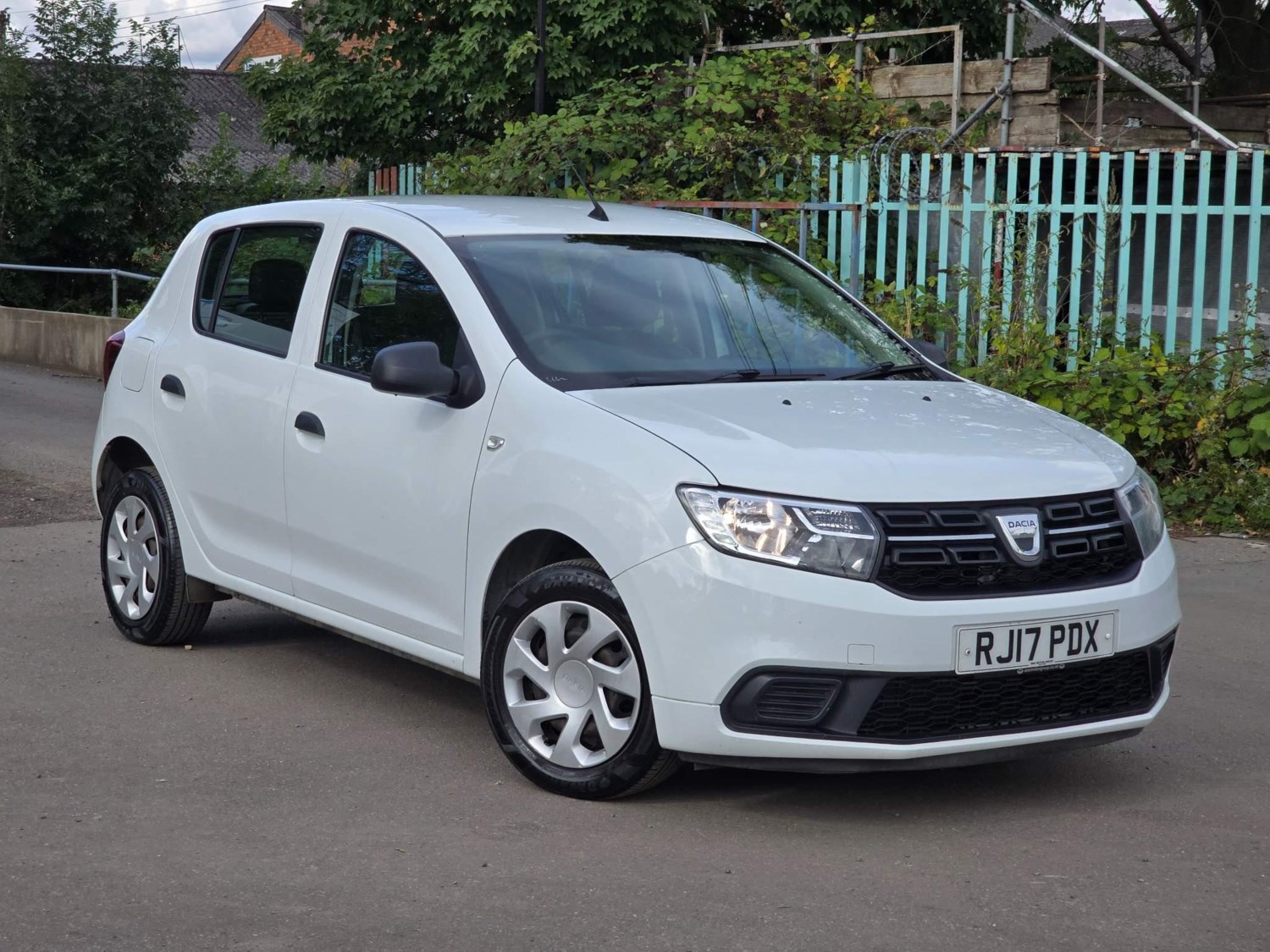 Dacia Sandero Listing Image