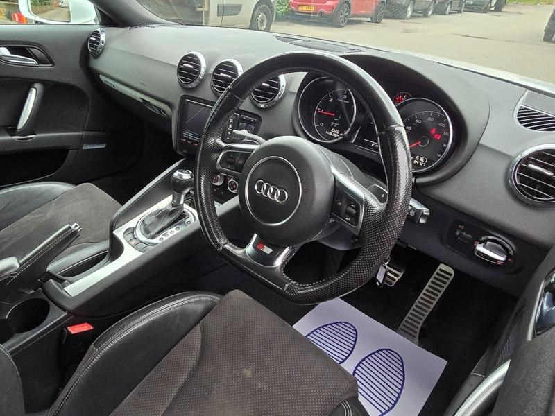 Audi TT Listing Image