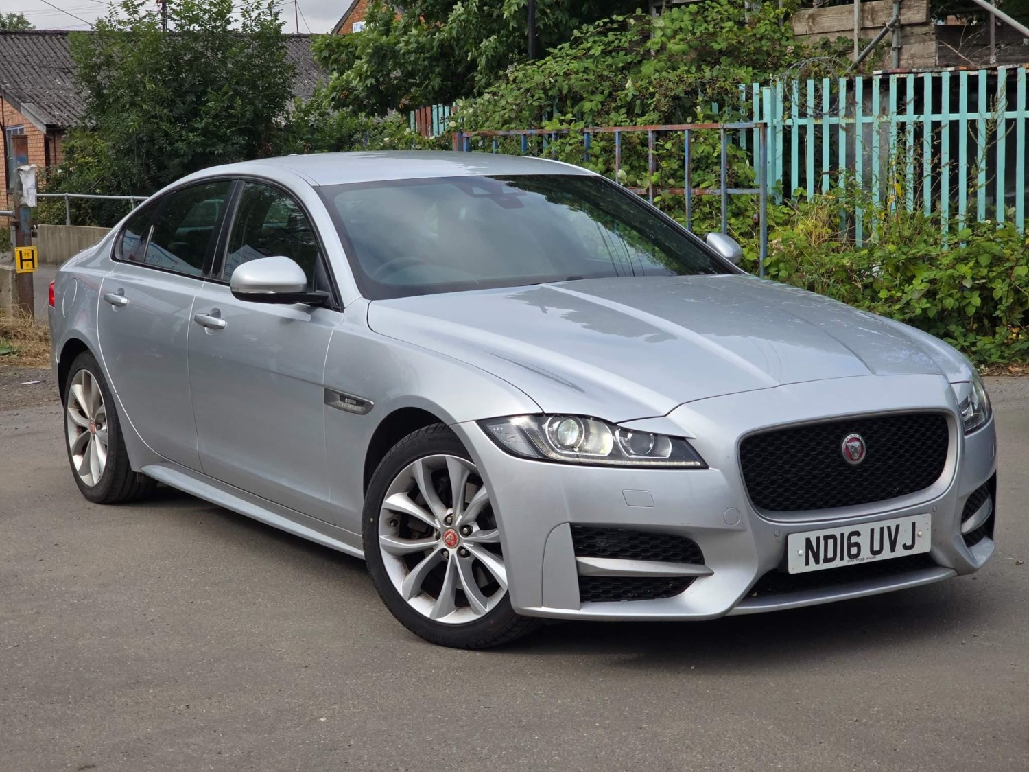 Jaguar XF Listing Image