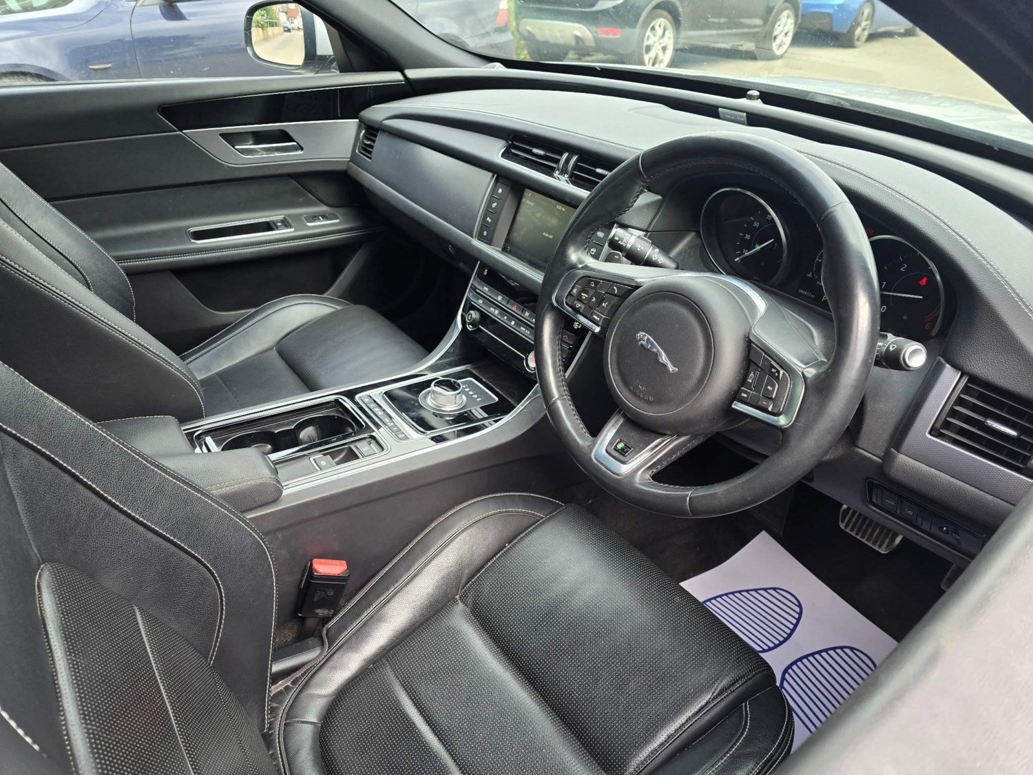 Jaguar XF Listing Image