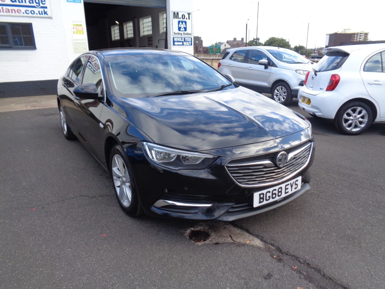 Vauxhall Insignia Listing Image