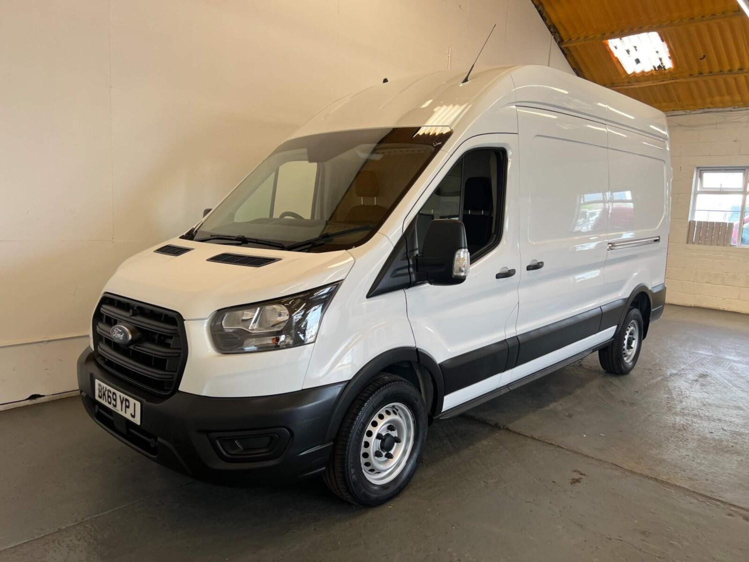 Ford Transit Listing Image