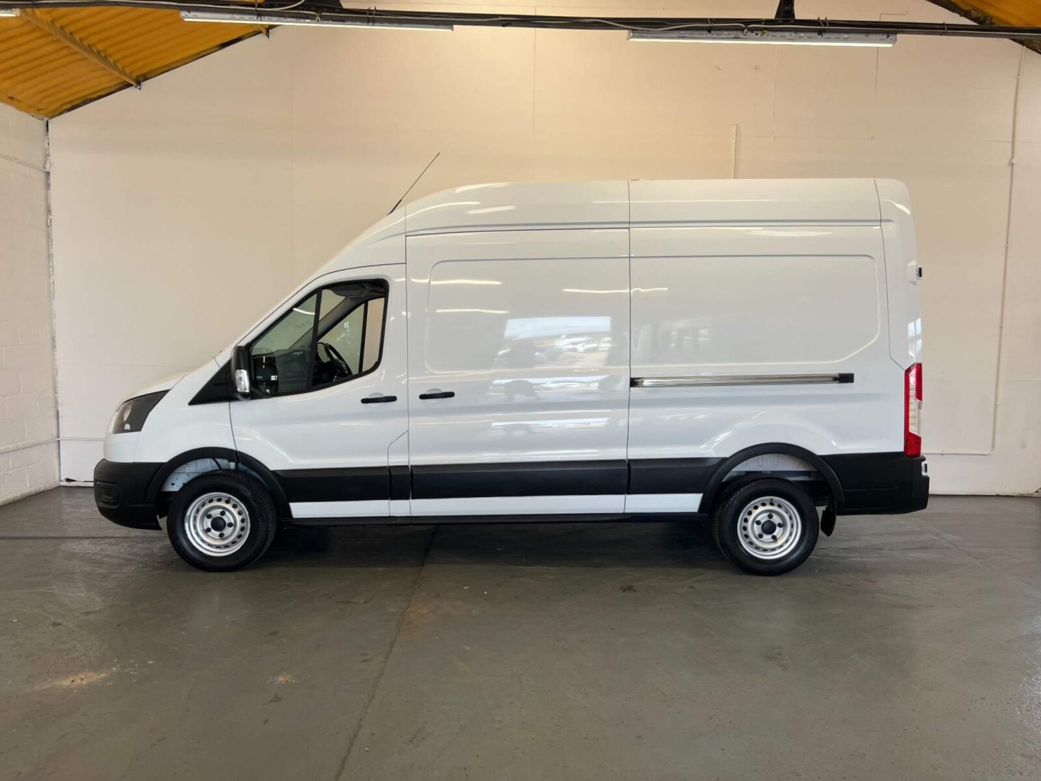 Ford Transit Listing Image