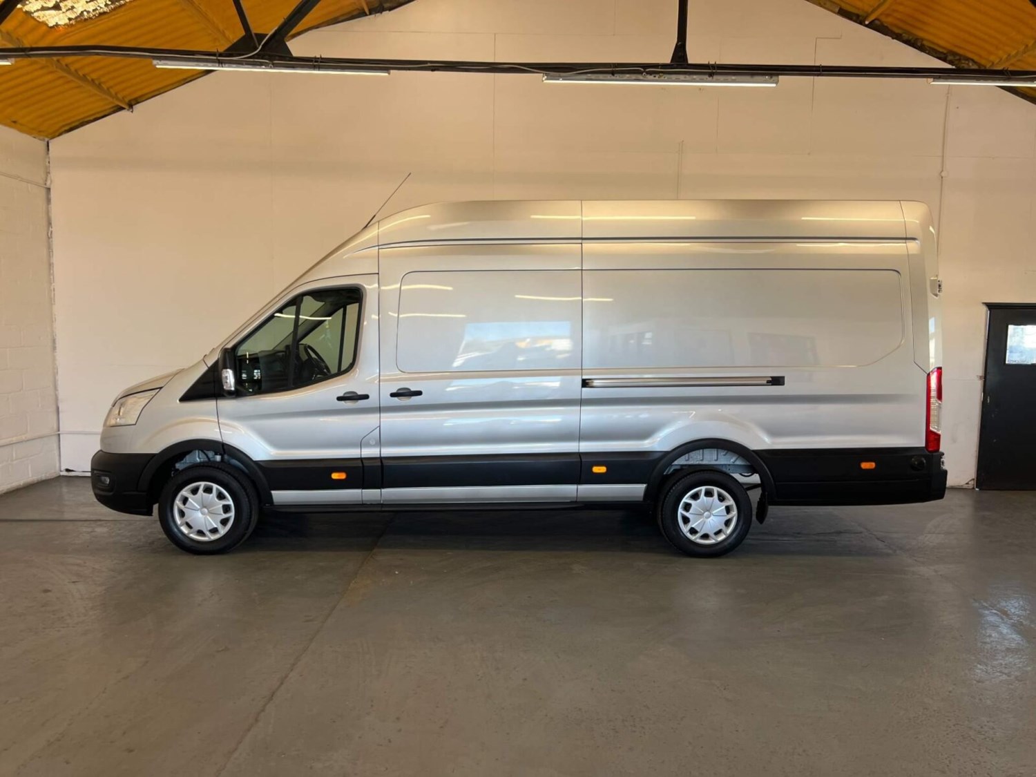 Ford Transit Listing Image