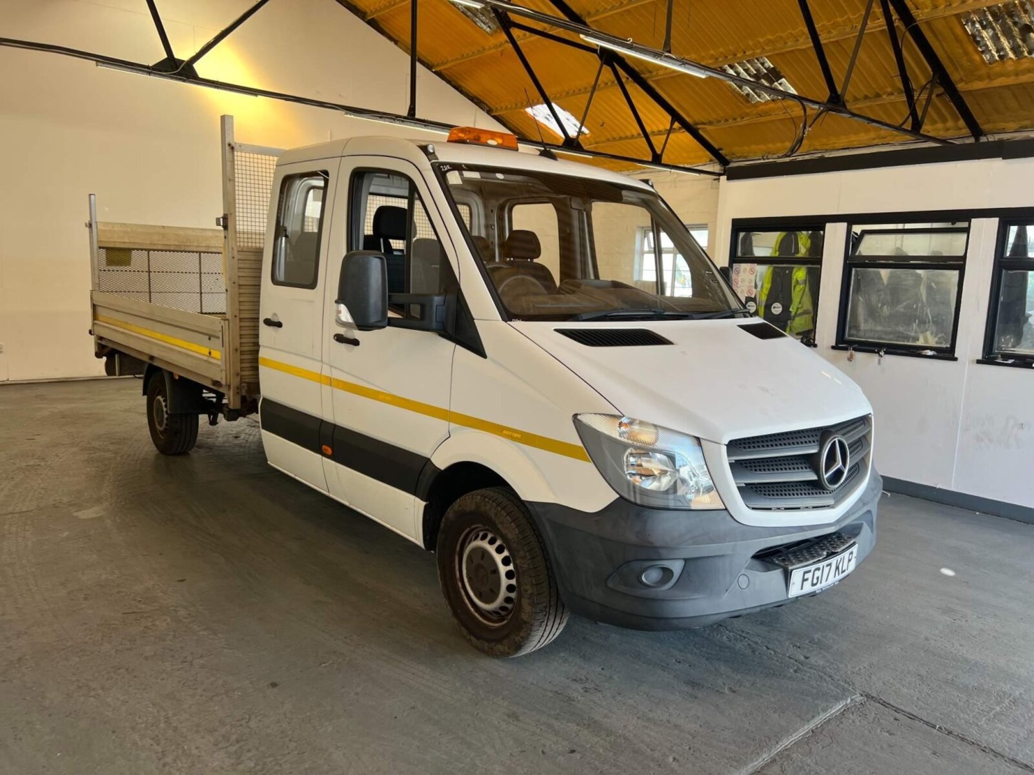 Mercedes-Benz Sprinter Listing Image