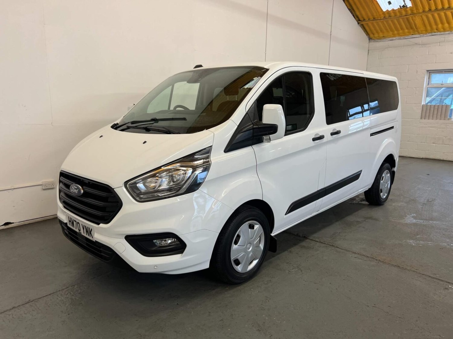 Ford Transit Custom Listing Image