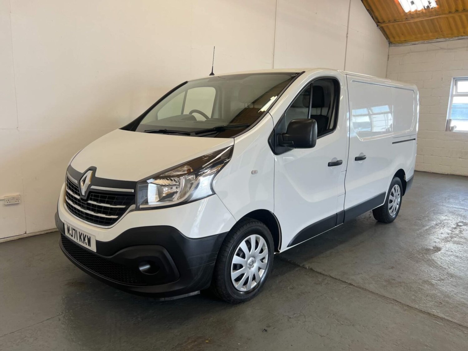 Renault Trafic Listing Image