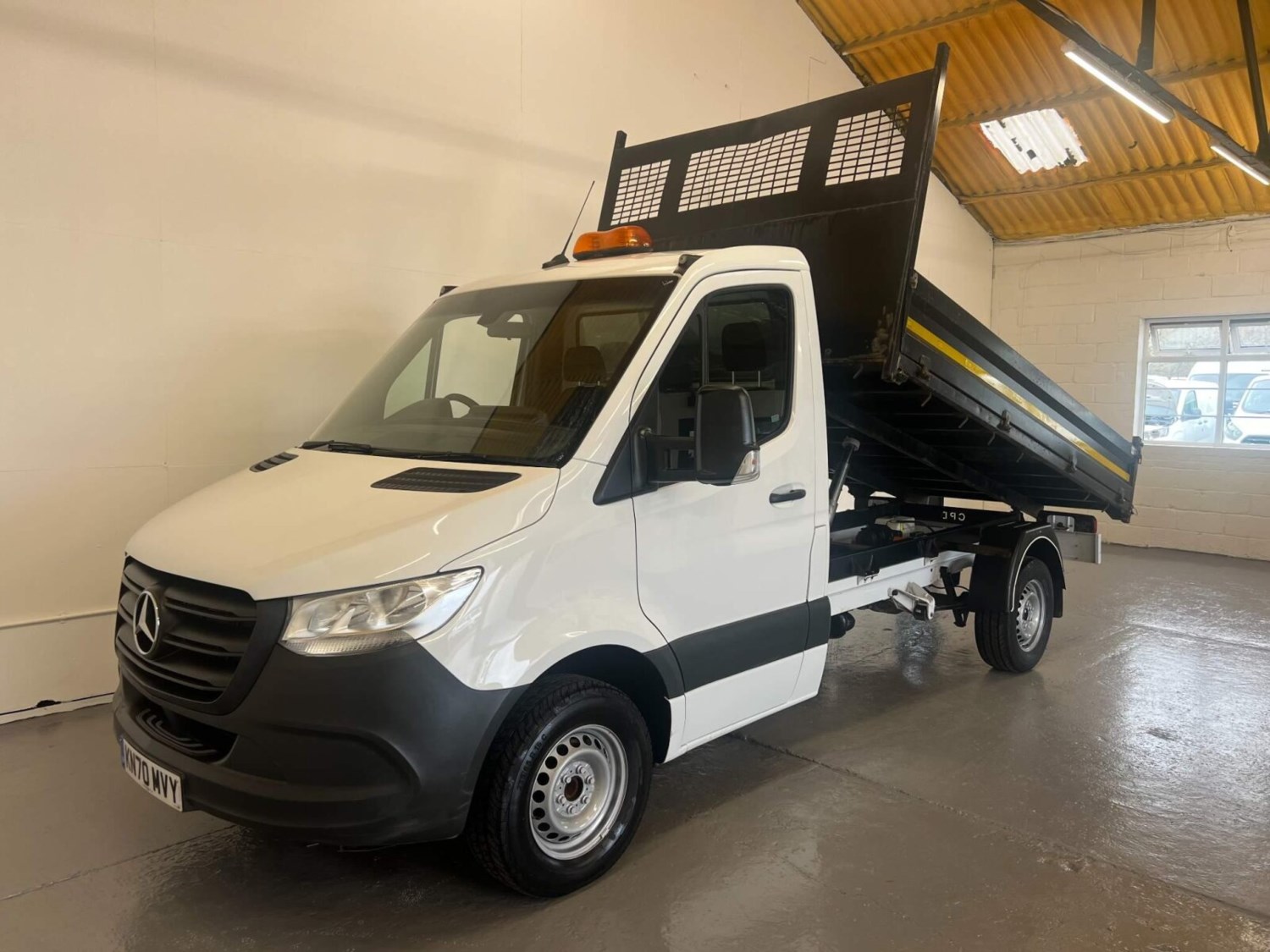 Mercedes-Benz Sprinter Listing Image