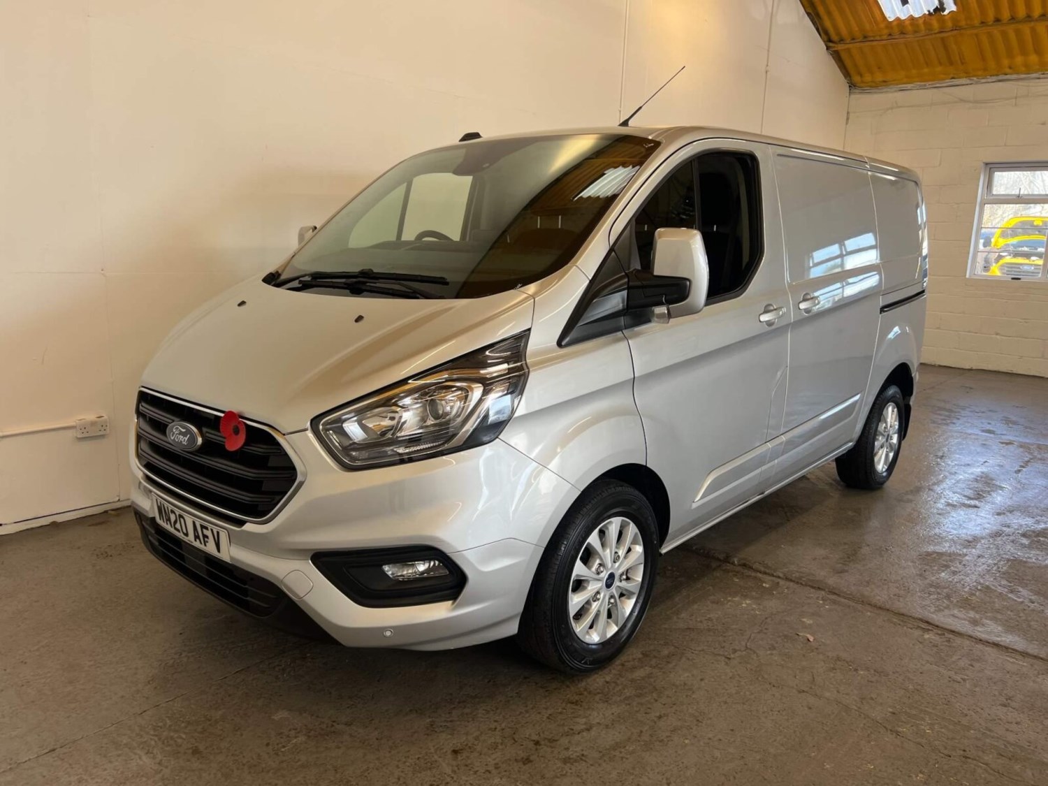 Ford Transit Custom Listing Image