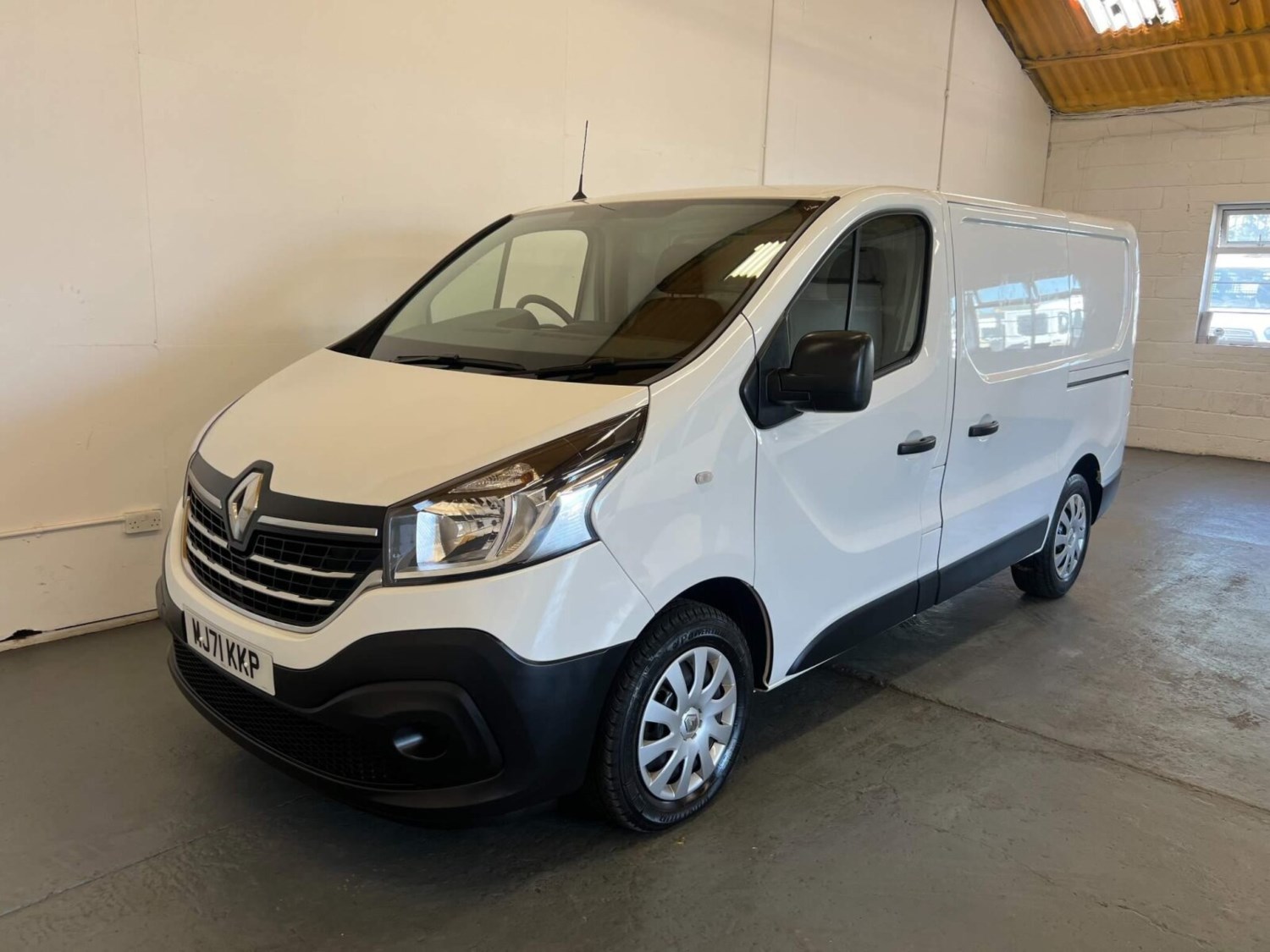 Renault Trafic Listing Image