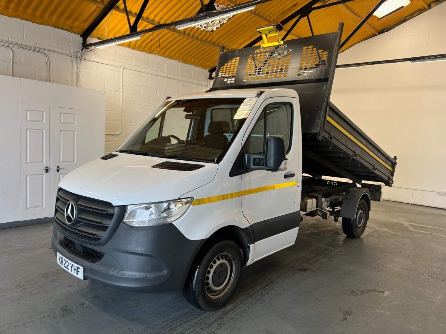 Mercedes-Benz Sprinter Listing Image