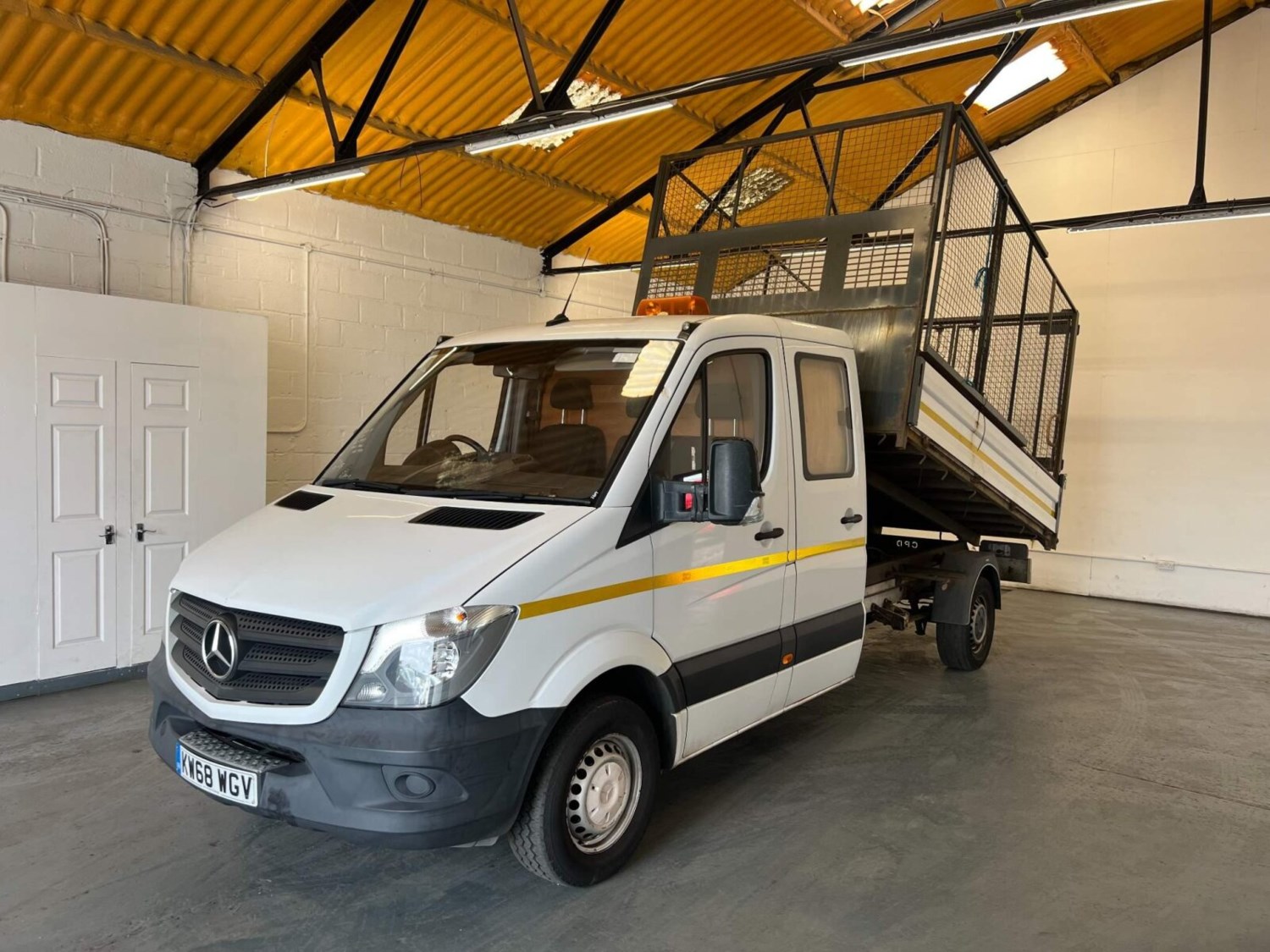 Mercedes-Benz Sprinter Listing Image