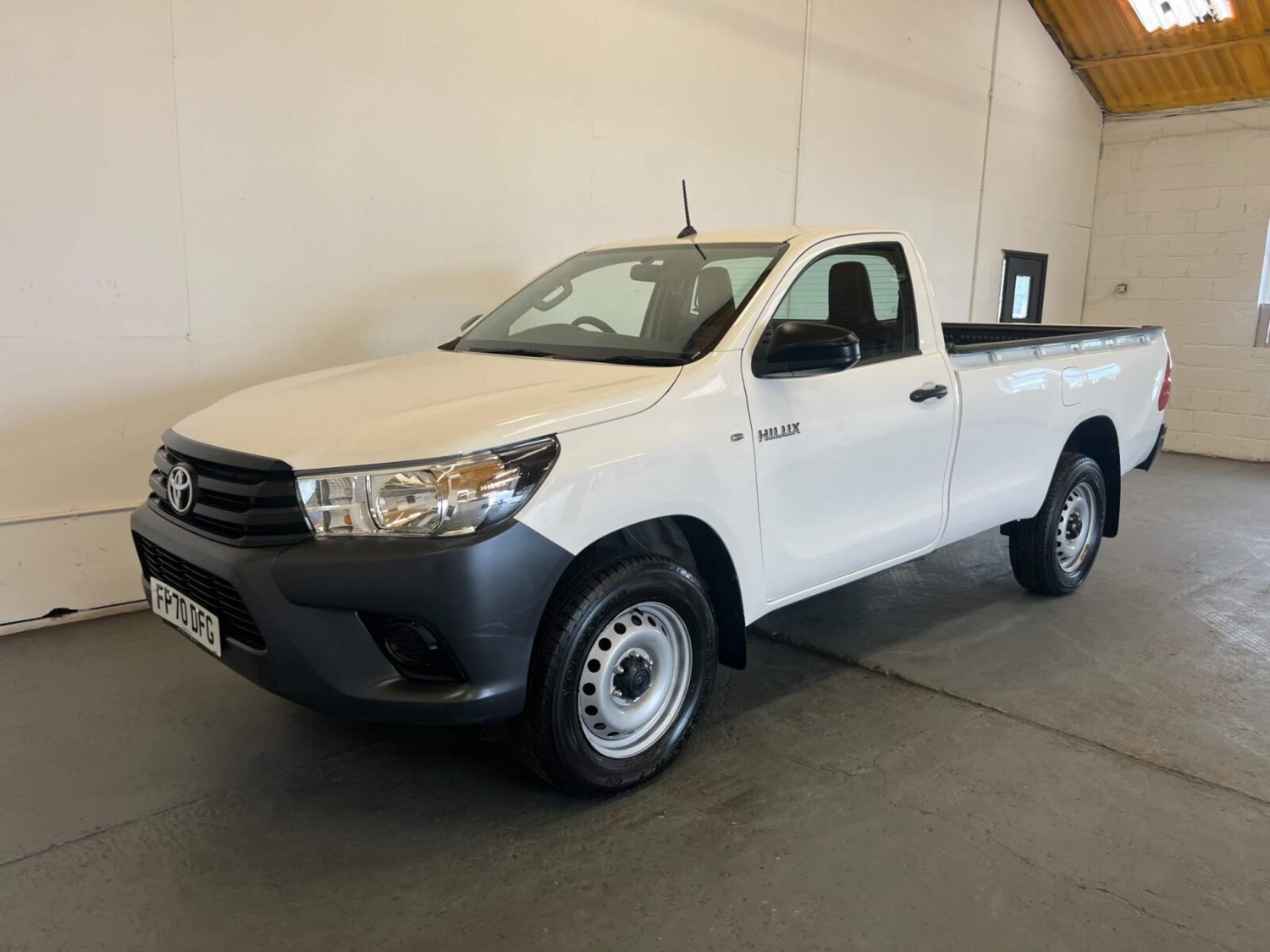 Toyota Hilux Listing Image